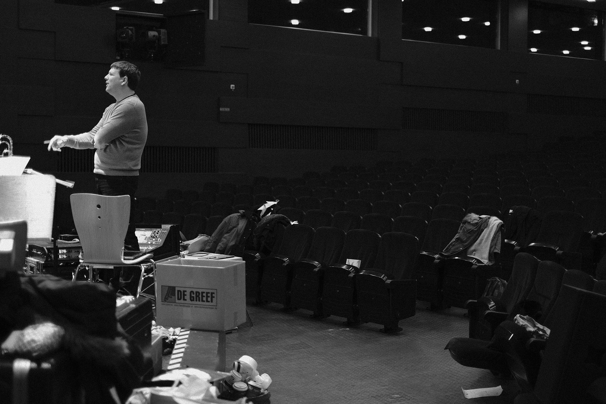 Fujifilm X-T2 + Fujifilm XF 35mm F1.4 R sample photo. Rehearsal at musical big fish photography