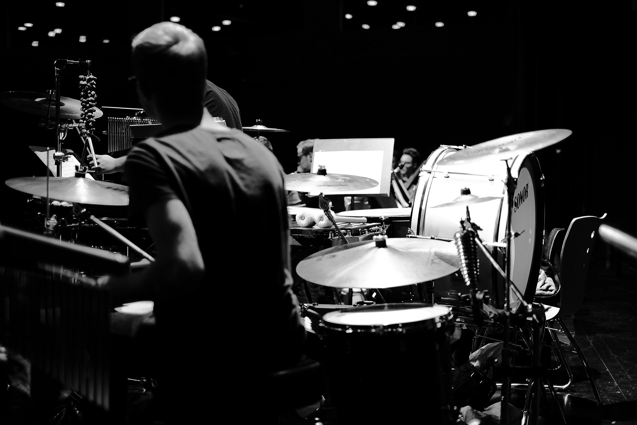 Fujifilm X-T2 + Fujifilm XF 35mm F1.4 R sample photo. Drums at jumu rehearsal photography