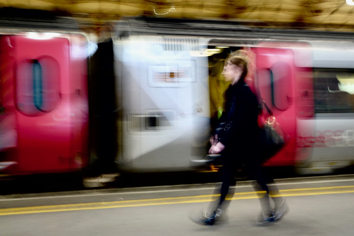 Sony 28-100mm F1.8-4.9 sample photo. Station rush photography