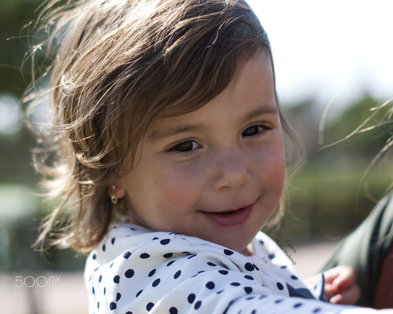 Sony Alpha DSLR-A230 + Sony DT 50mm F1.8 SAM sample photo. Triana in the park photography
