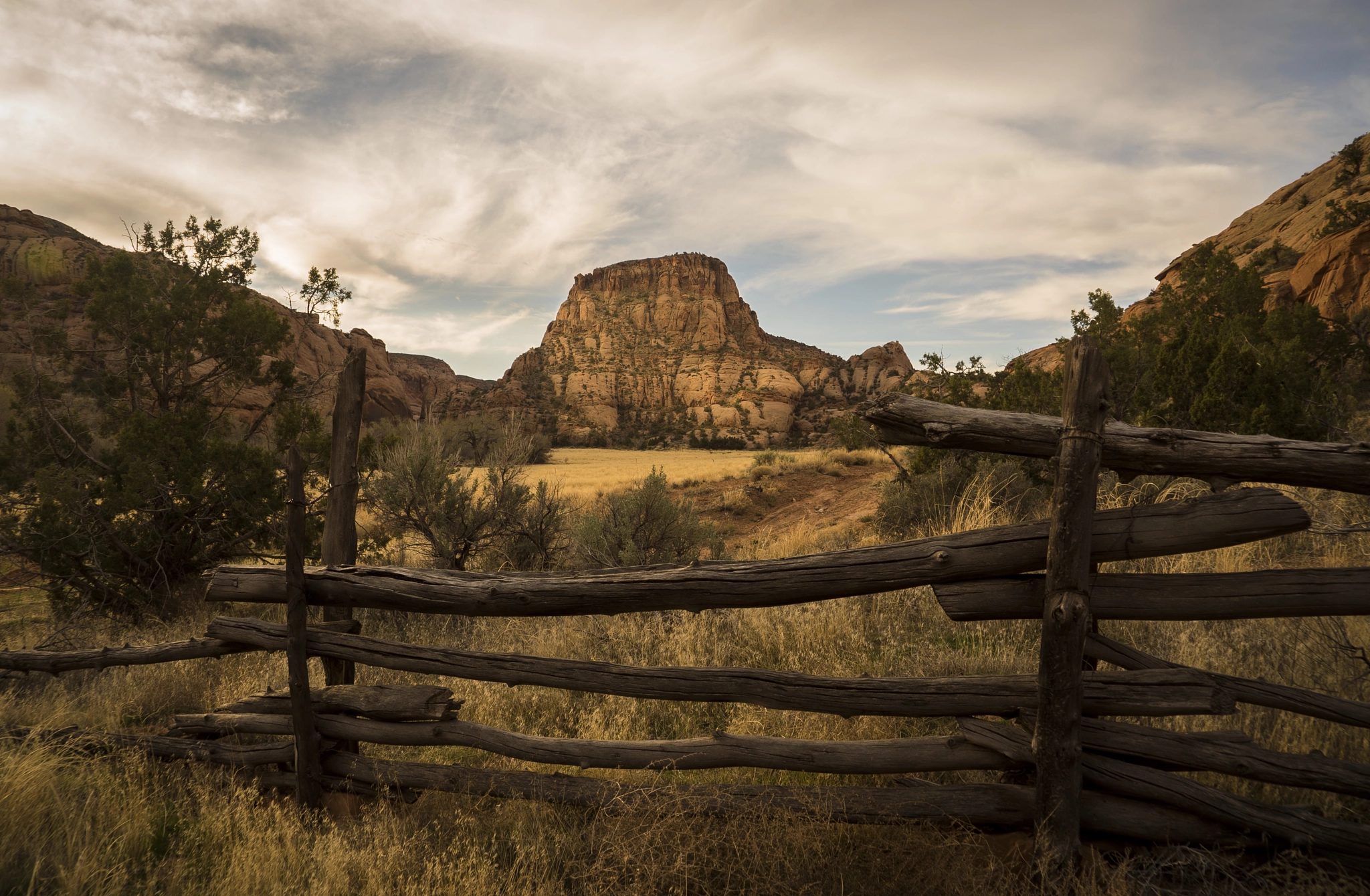 Sony a7S + Sony FE 24-240mm F3.5-6.3 OSS sample photo. Desert butte photography