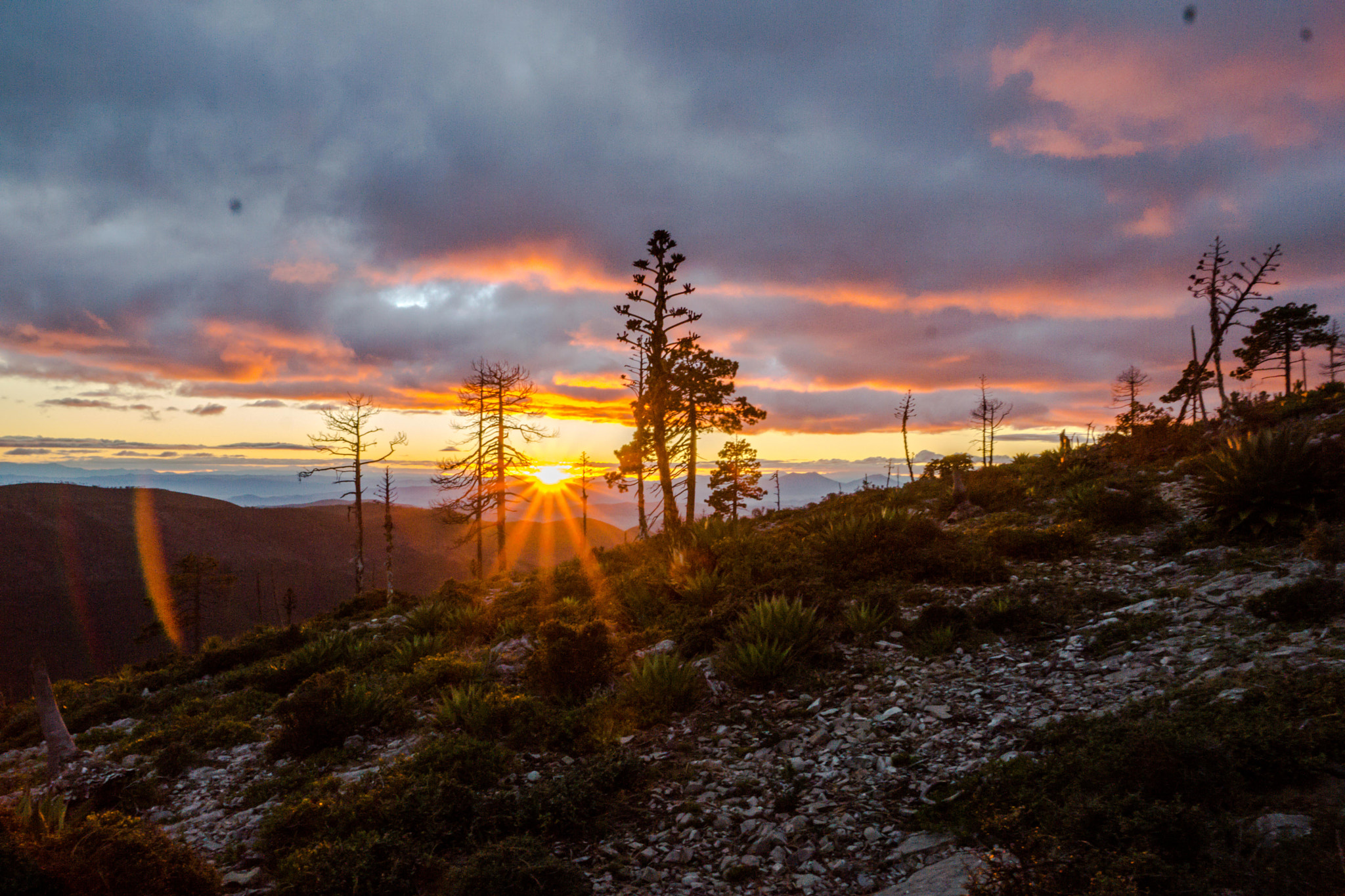 Sony SLT-A77 sample photo. Mountain sunset photography