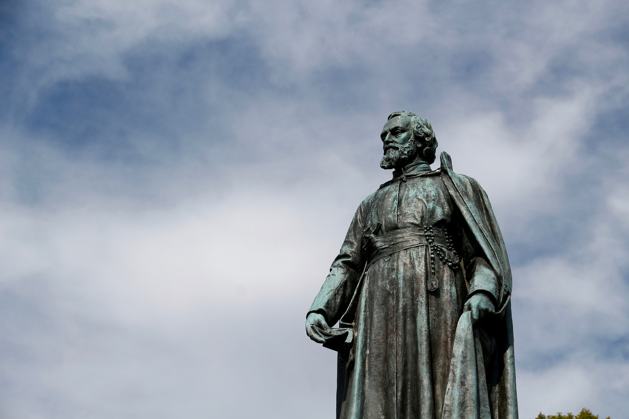 Canon EOS 100D (EOS Rebel SL1 / EOS Kiss X7) sample photo. Father marquette photography