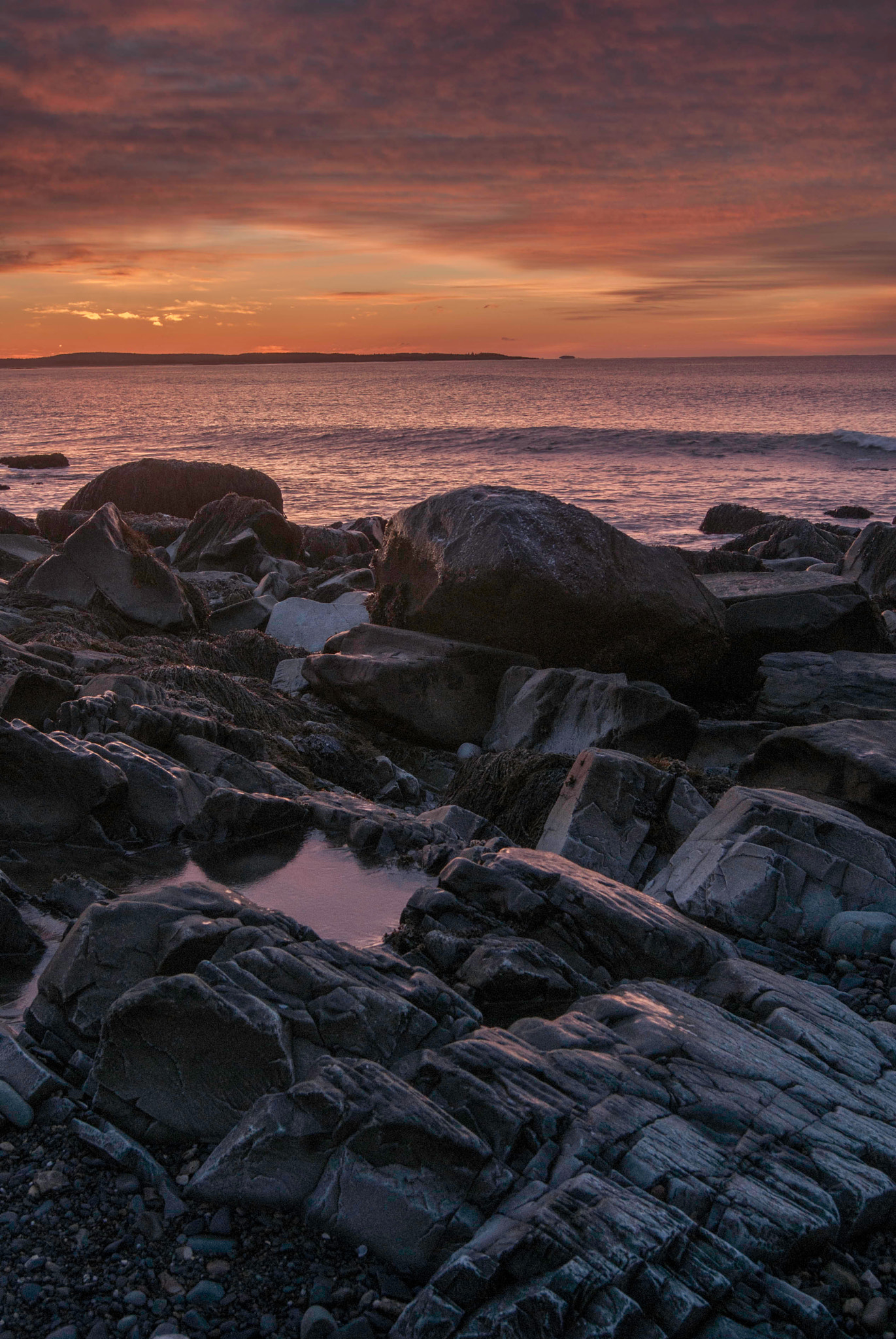 Sony Alpha DSLR-A330 + Sony DT 18-55mm F3.5-5.6 SAM sample photo. Before the storm photography