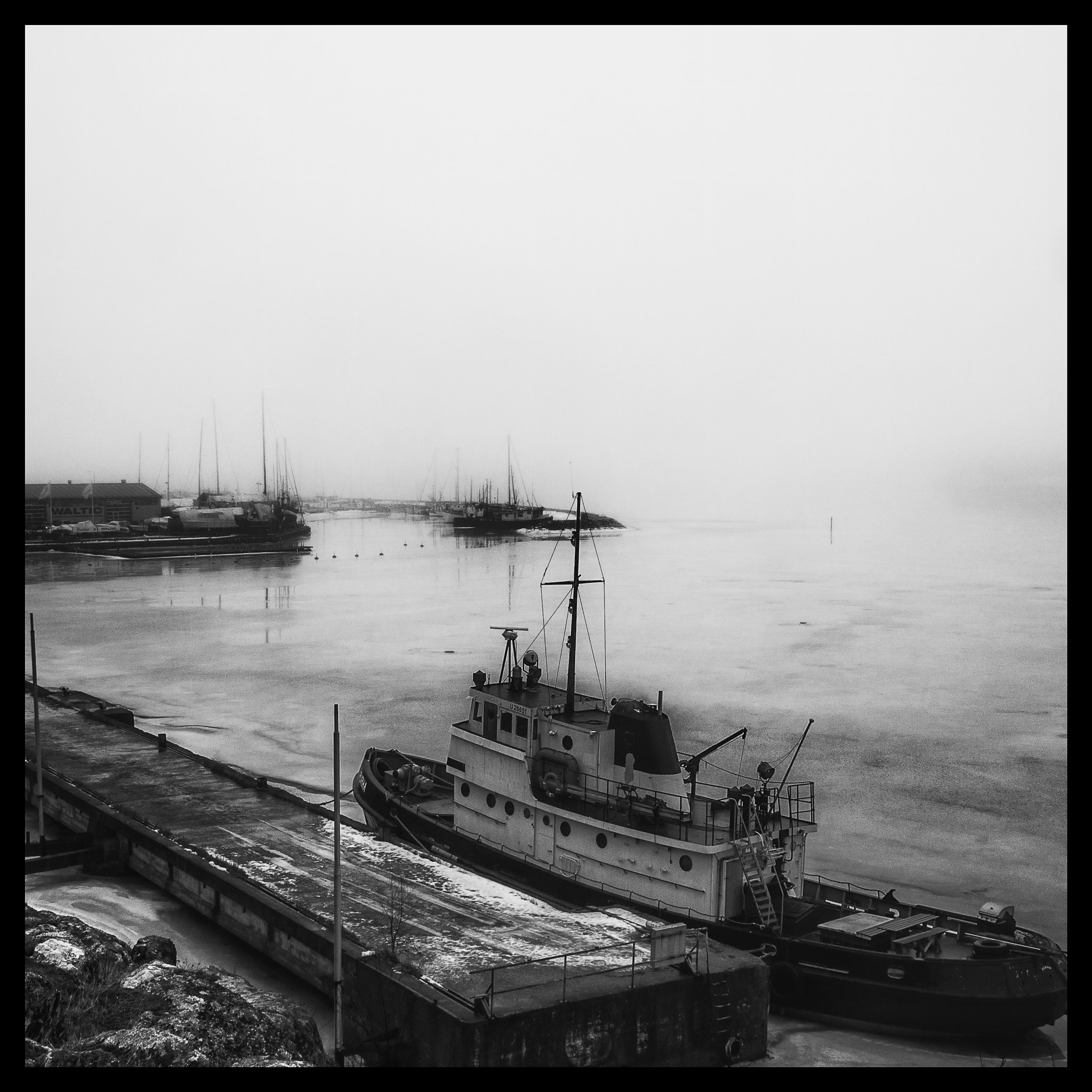 Olympus PEN E-PL5 sample photo. Harbor photography