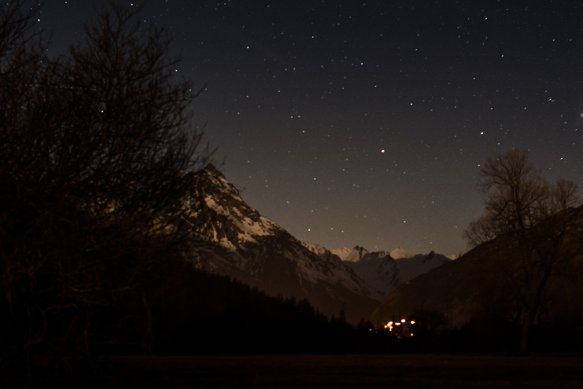 Nikon D7100 + Nikon AF Nikkor 50mm F1.4D sample photo. Night mountanes photography