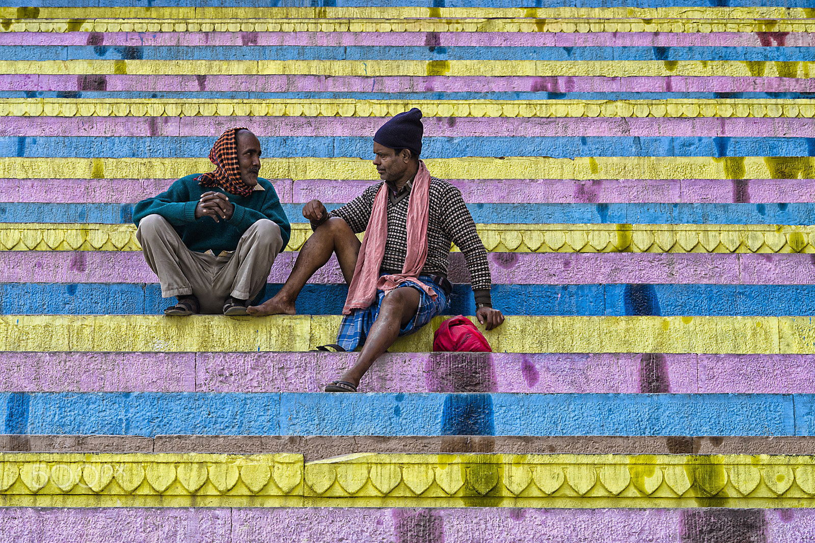 Sony Alpha a5000 (ILCE 5000) + E 60mm F2.8 sample photo. Colori a varanasi photography