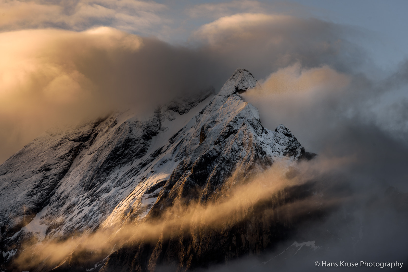 Nikon D810 + Nikon AF-S Nikkor 70-200mm F4G ED VR sample photo. Morning light photography