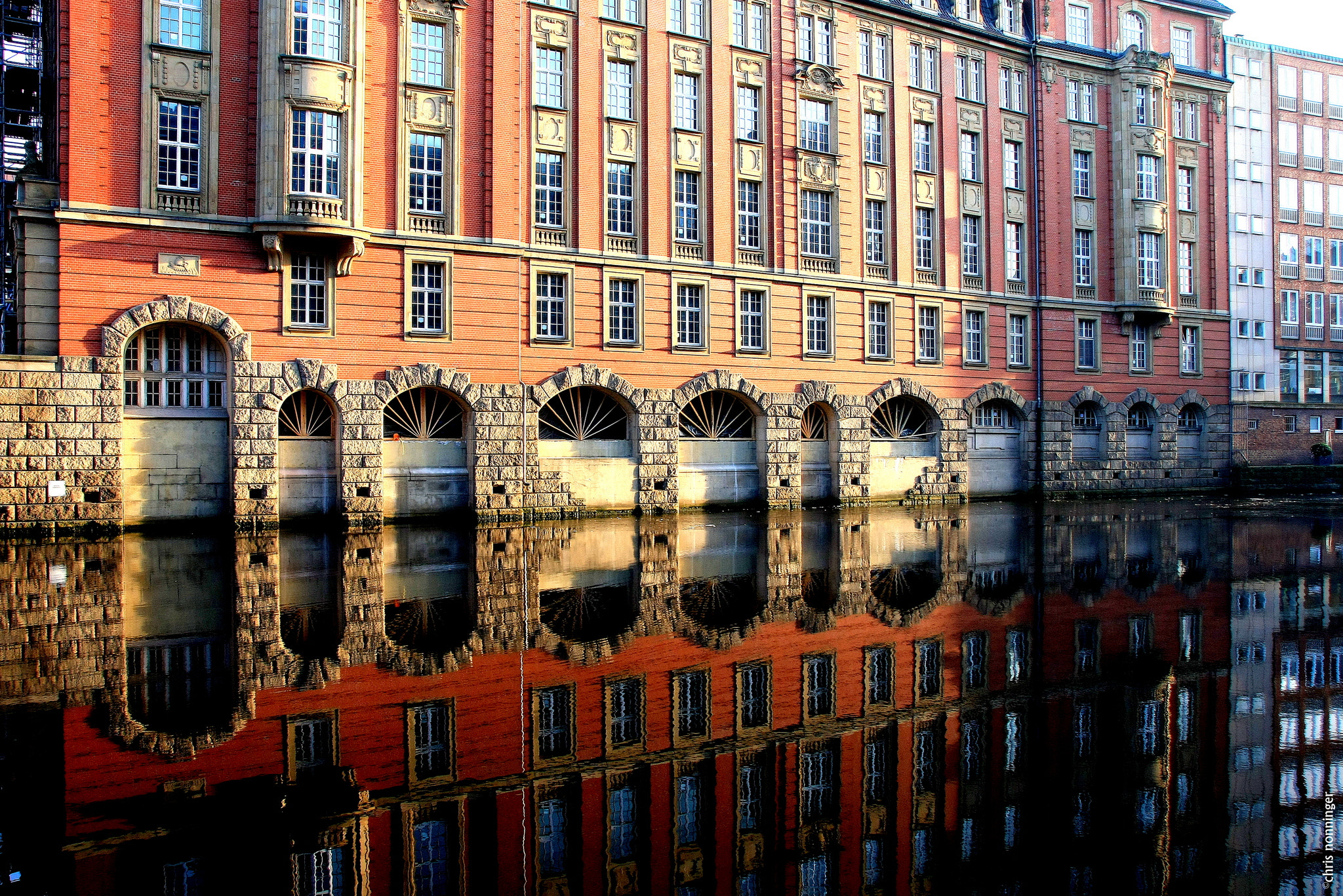 Canon EOS 40D sample photo. Reflection i photography