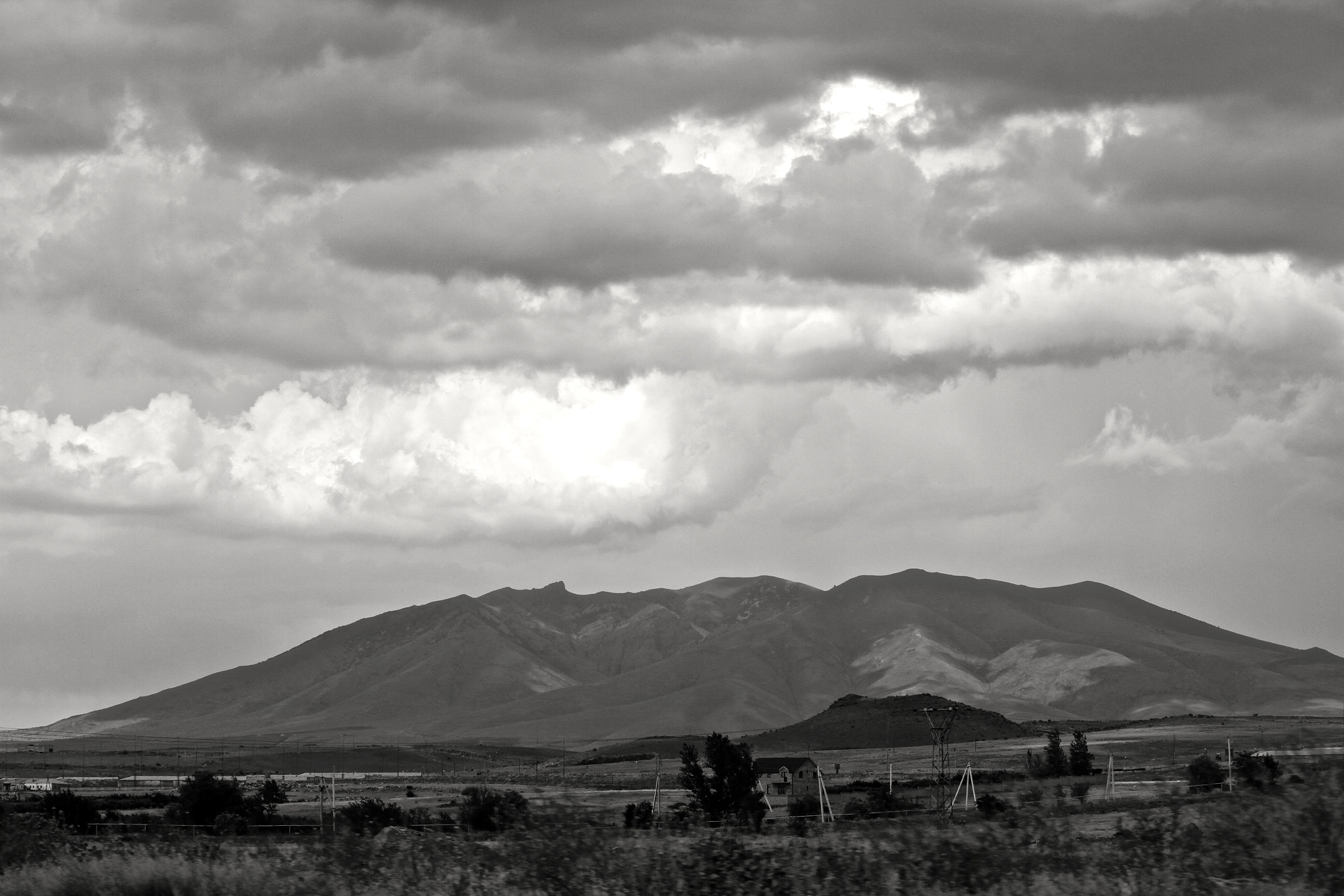 Canon EF-S 55-250mm F4-5.6 IS II sample photo. Holly mountains photography