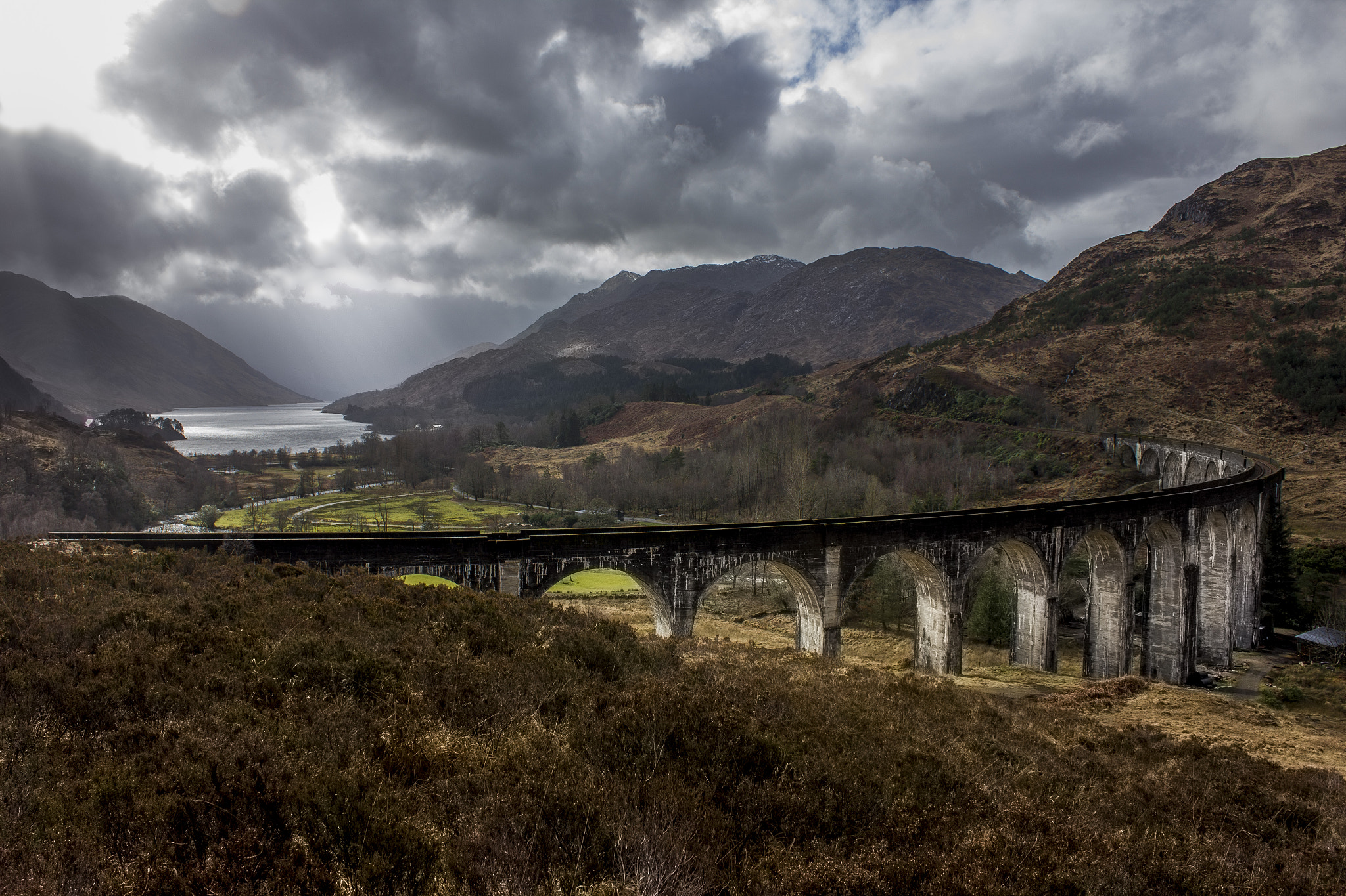 Canon EOS 550D (EOS Rebel T2i / EOS Kiss X4) + Canon EF-S 18-55mm F3.5-5.6 IS II sample photo. Glenfinnan viaduct photography