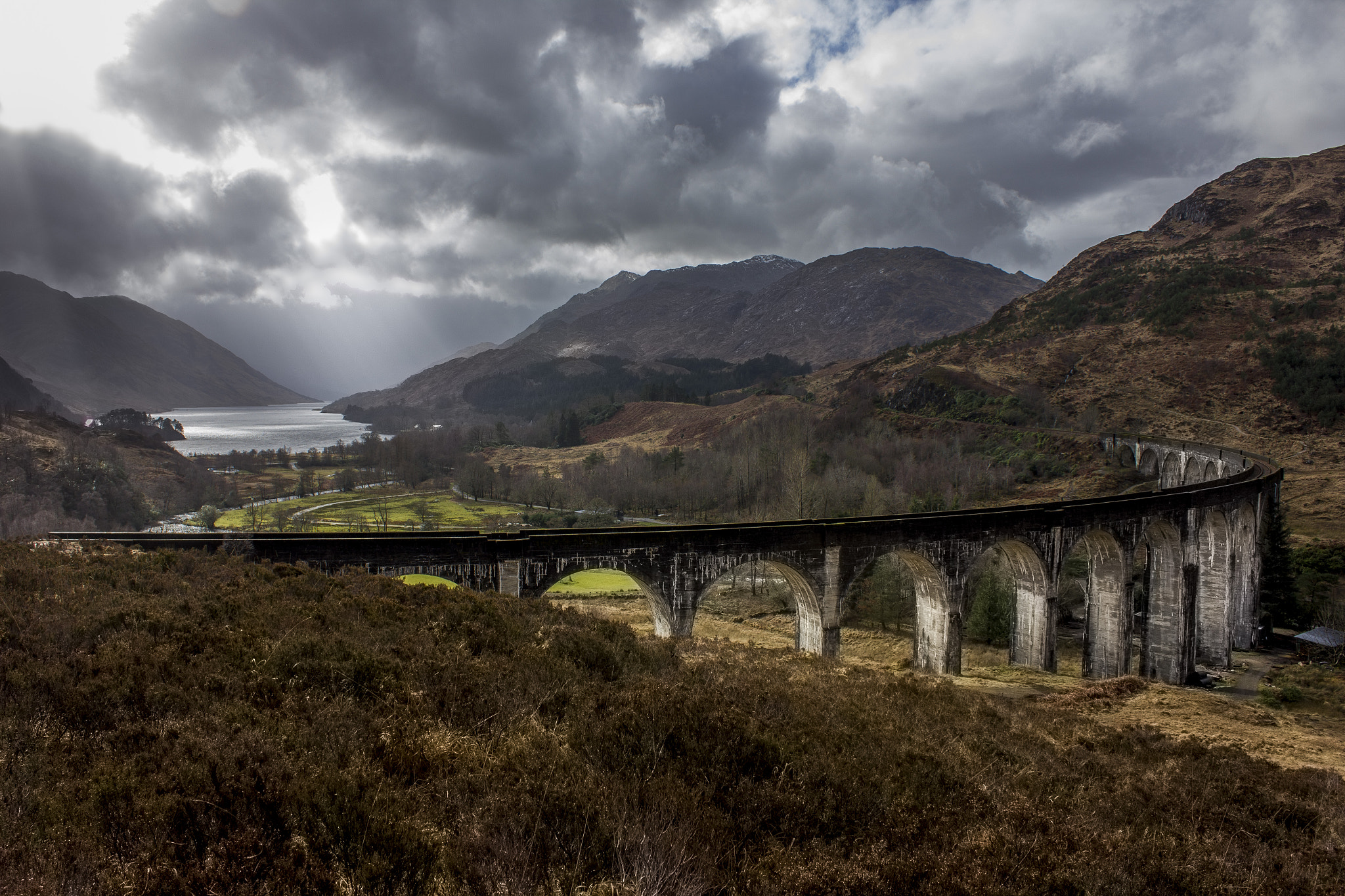 Canon EOS 550D (EOS Rebel T2i / EOS Kiss X4) sample photo. Glenfinnan viaduct photography