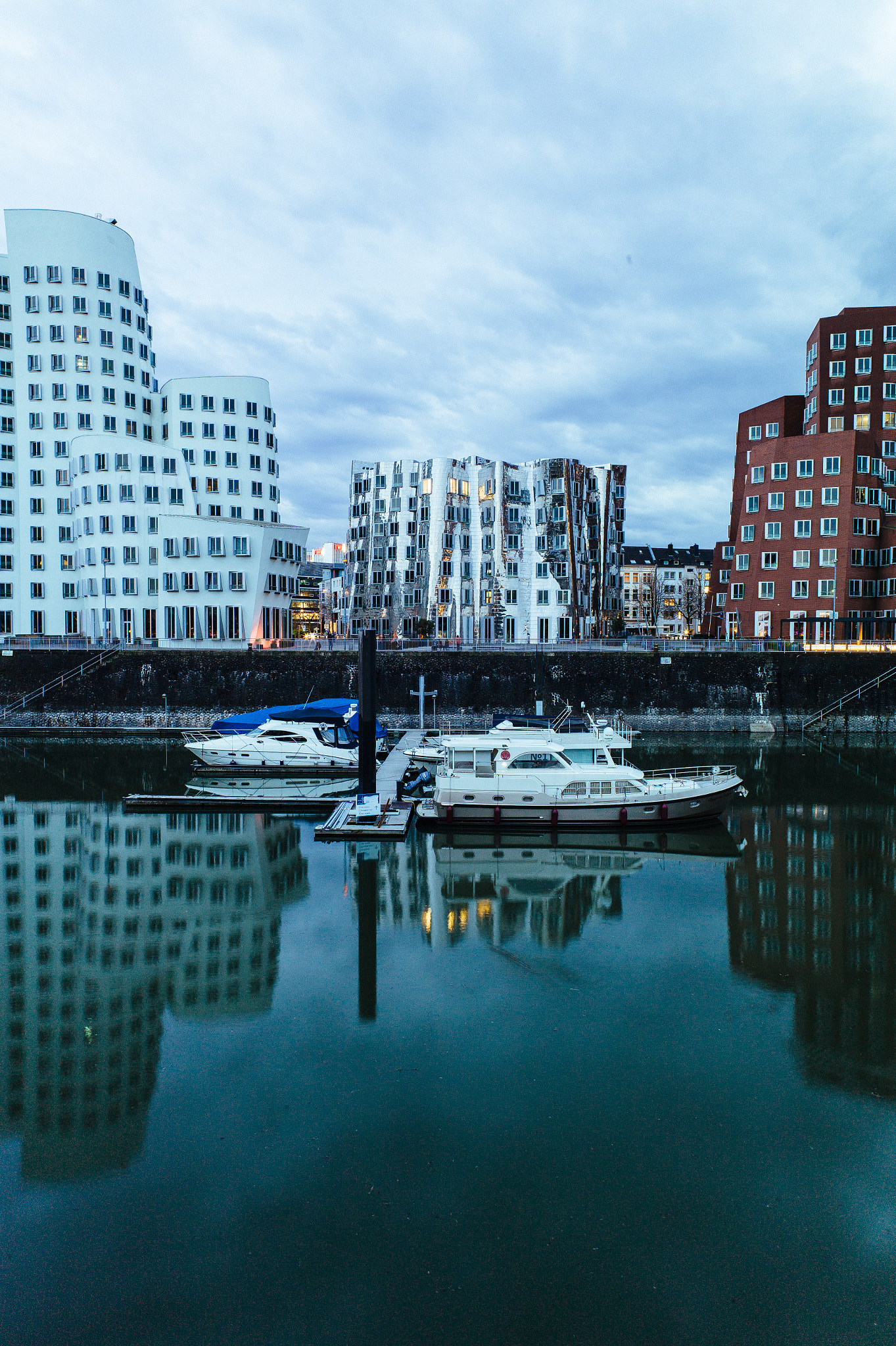 Leica M9 + Leica Elmarit-M 24mm F2.8 ASPH sample photo. - photography