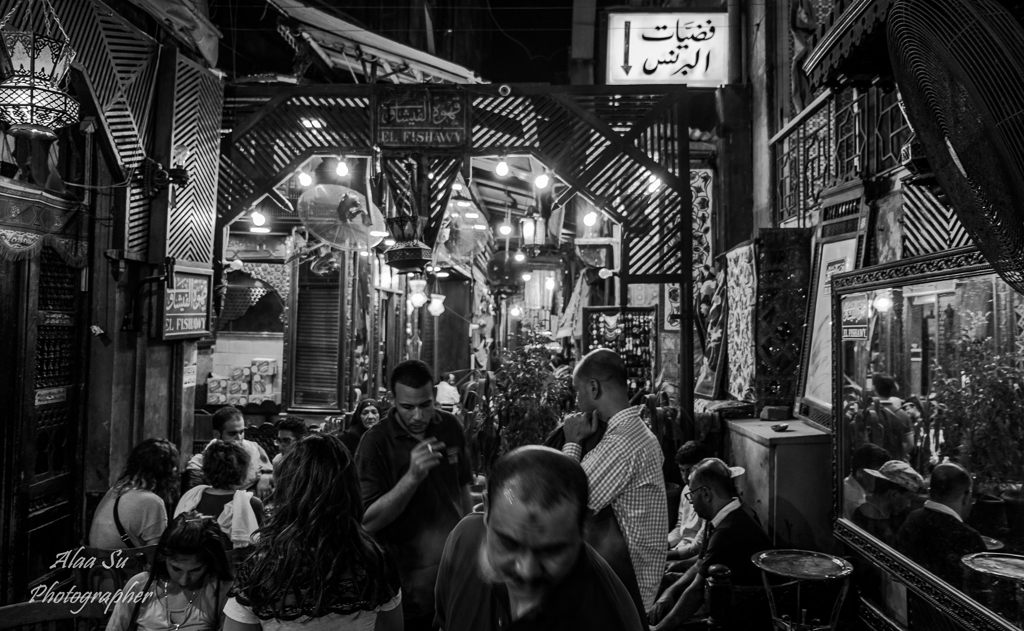 Fujifilm X-E1 + Fujifilm XF 18-55mm F2.8-4 R LM OIS sample photo. Al fishawy cafe photography
