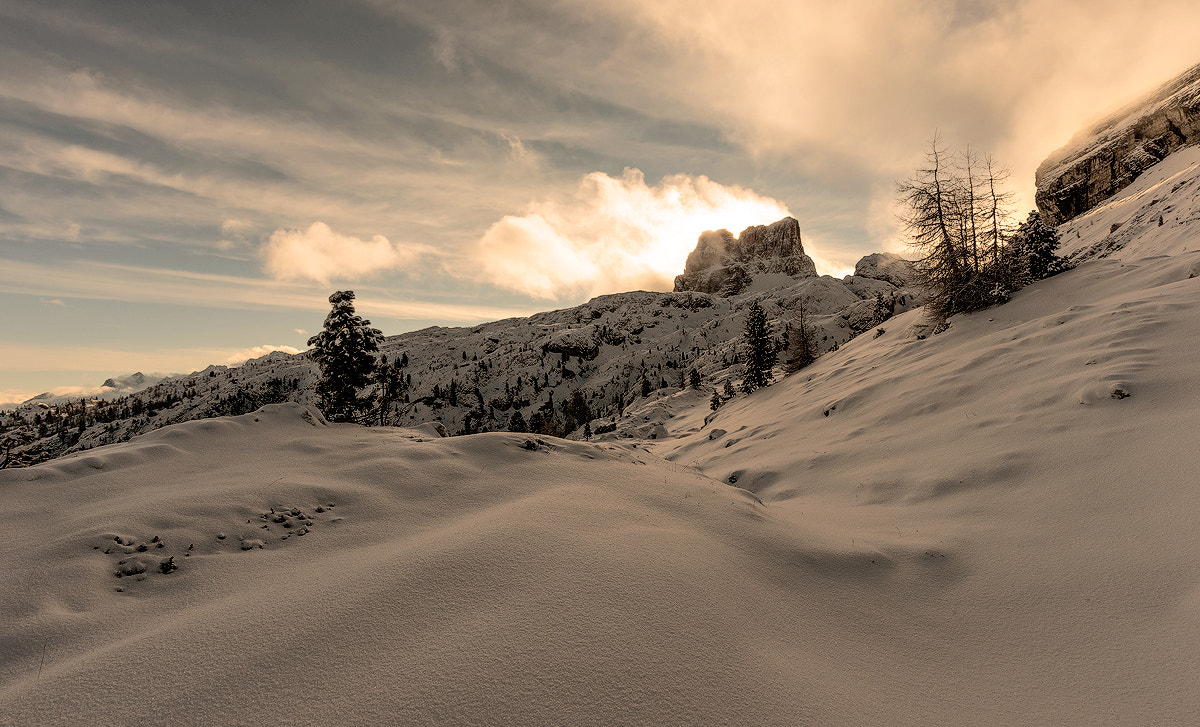 Nikon D800 + Nikon AF-S Nikkor 20mm F1.8G ED sample photo. *** monte averau *** photography