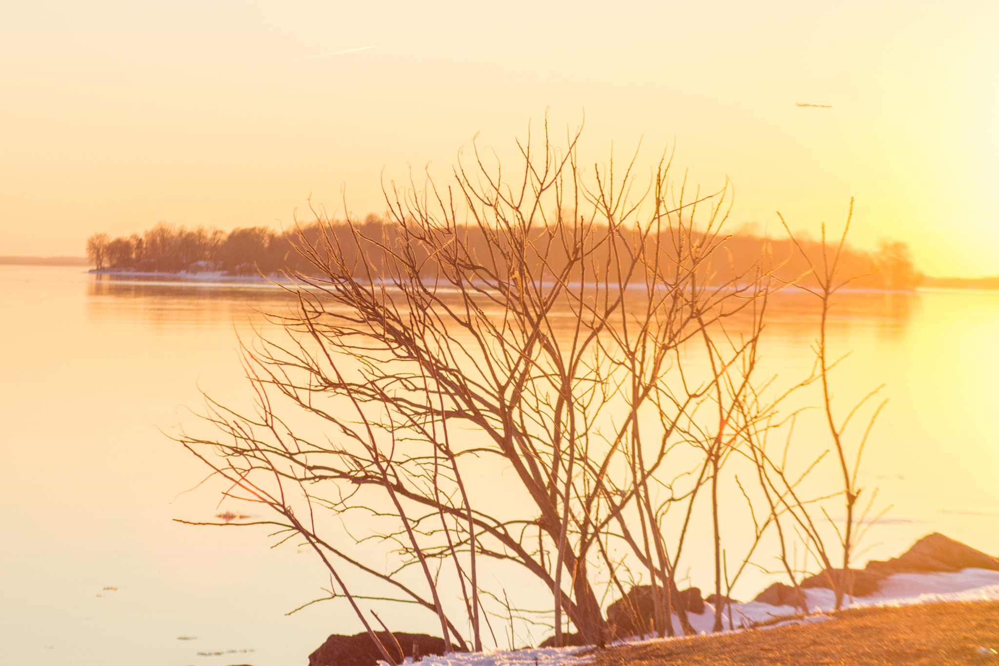 Canon EOS 600D (Rebel EOS T3i / EOS Kiss X5) sample photo. Sunset island photography