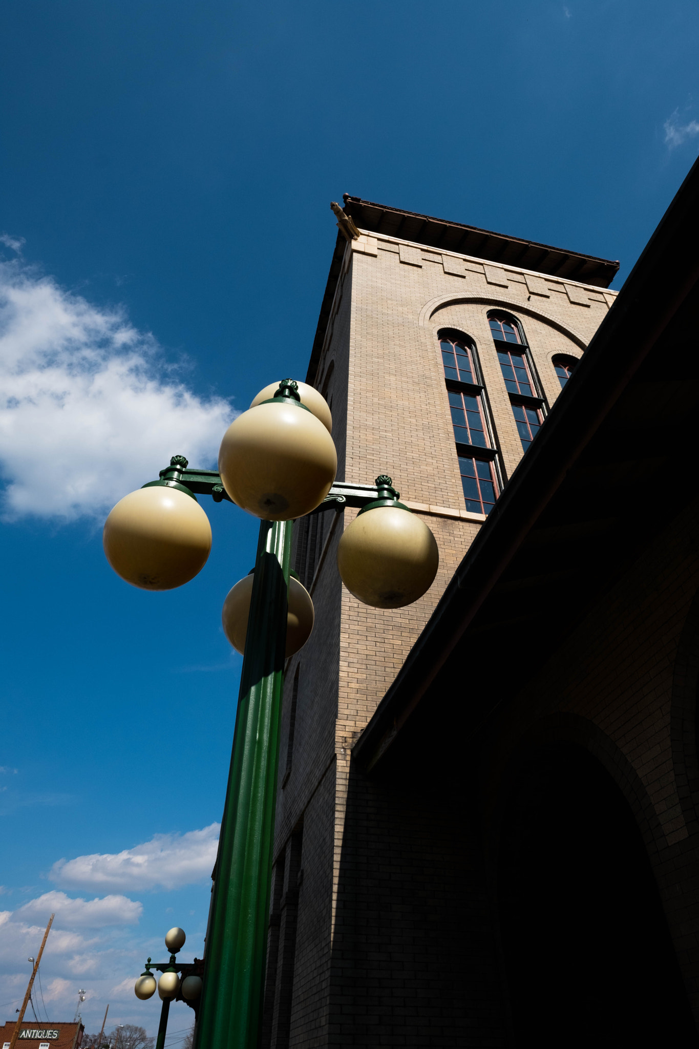 Fujifilm X-T2 sample photo. Salisbury train station photography