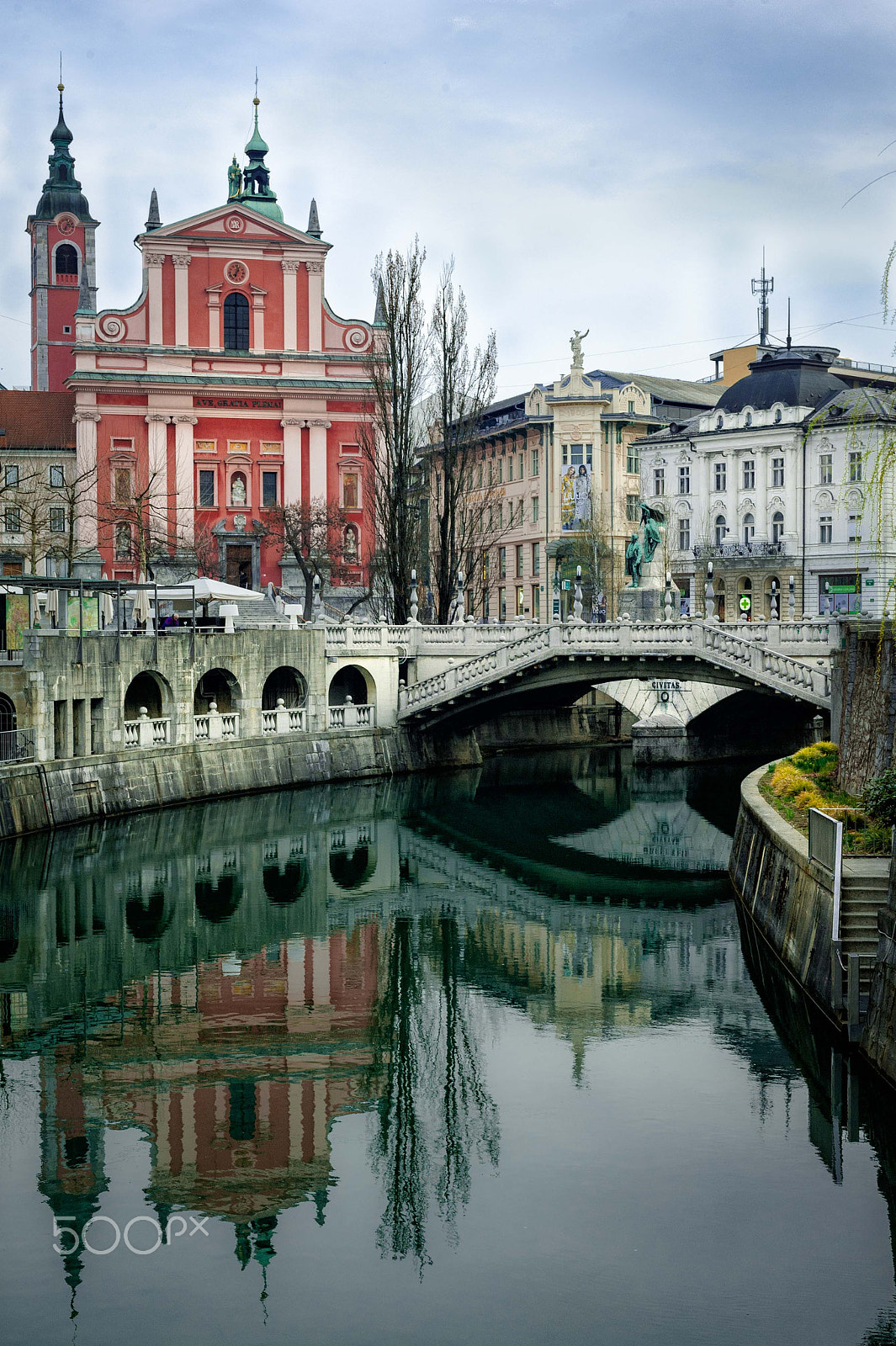 Nikon D700 sample photo. The reflection of ljubljana photography