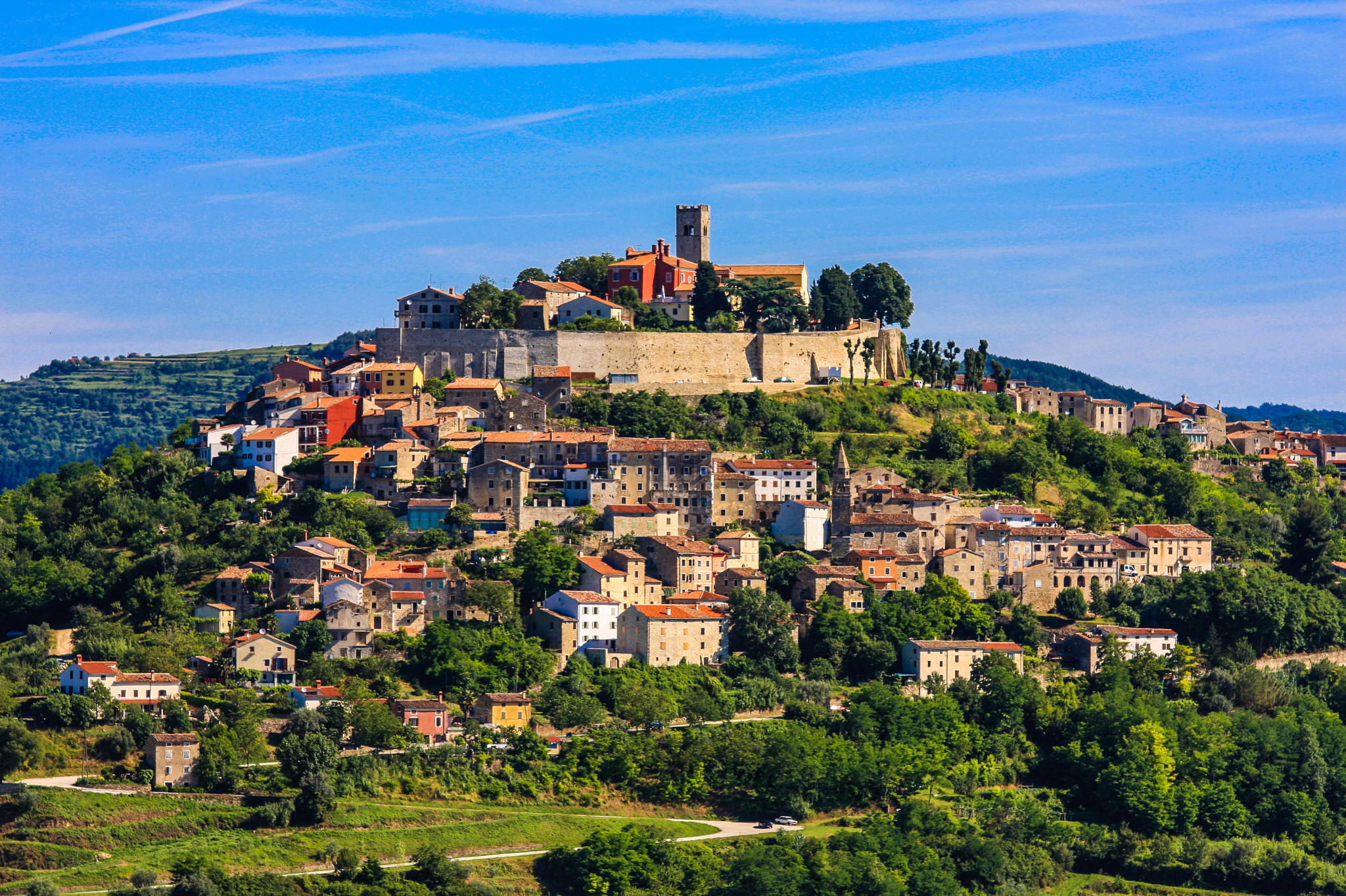 Canon EOS 40D + Sigma 70-200mm F2.8 EX DG OS HSM sample photo. Motovun, croatia photography