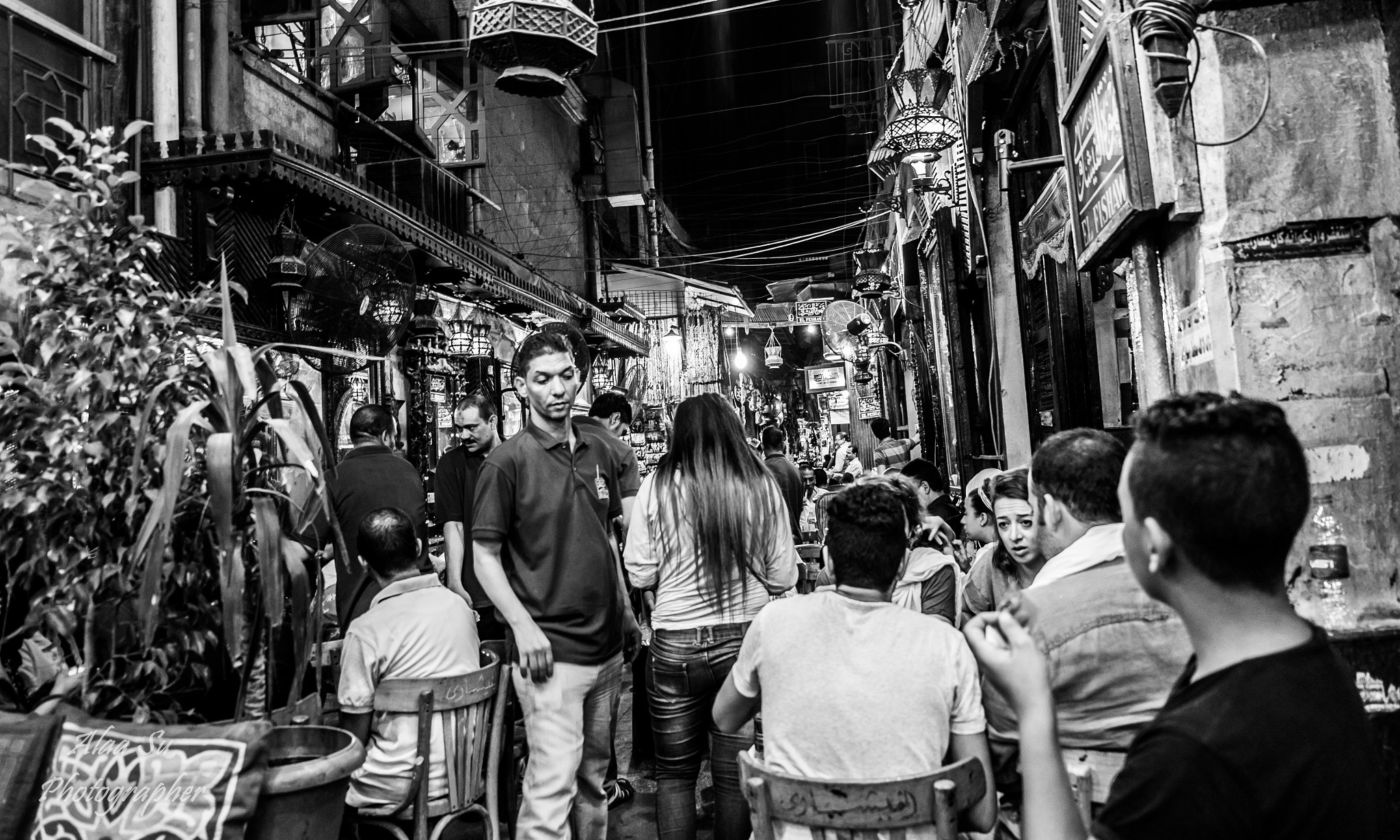 Fujifilm X-E1 + Fujifilm XF 18-55mm F2.8-4 R LM OIS sample photo. Al fishawy cafe photography