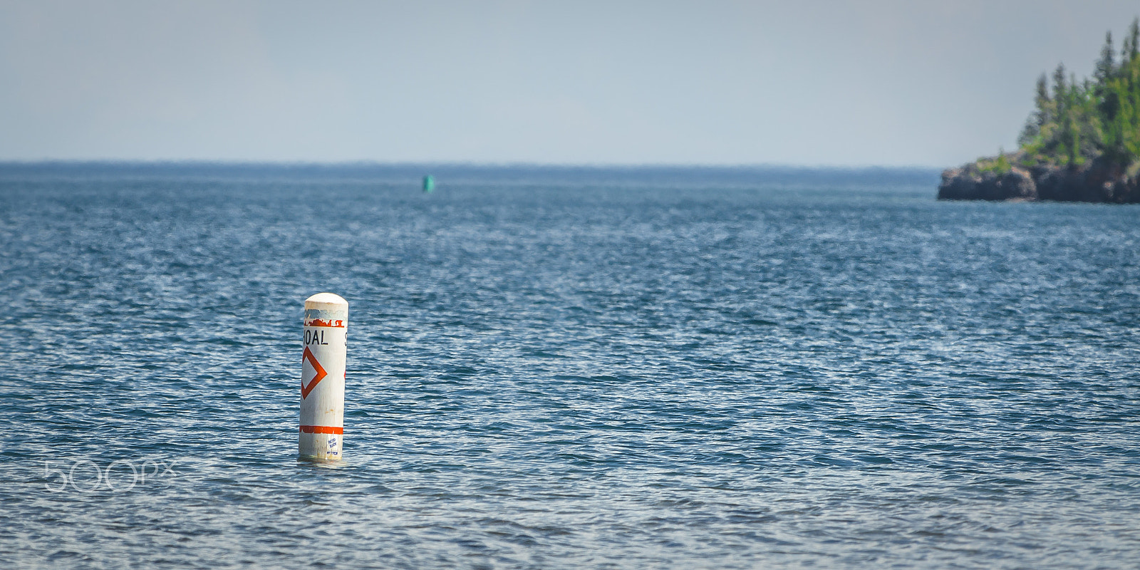 Nikon AF-S Nikkor 70-200mm F4G ED VR sample photo. Boaters beware photography