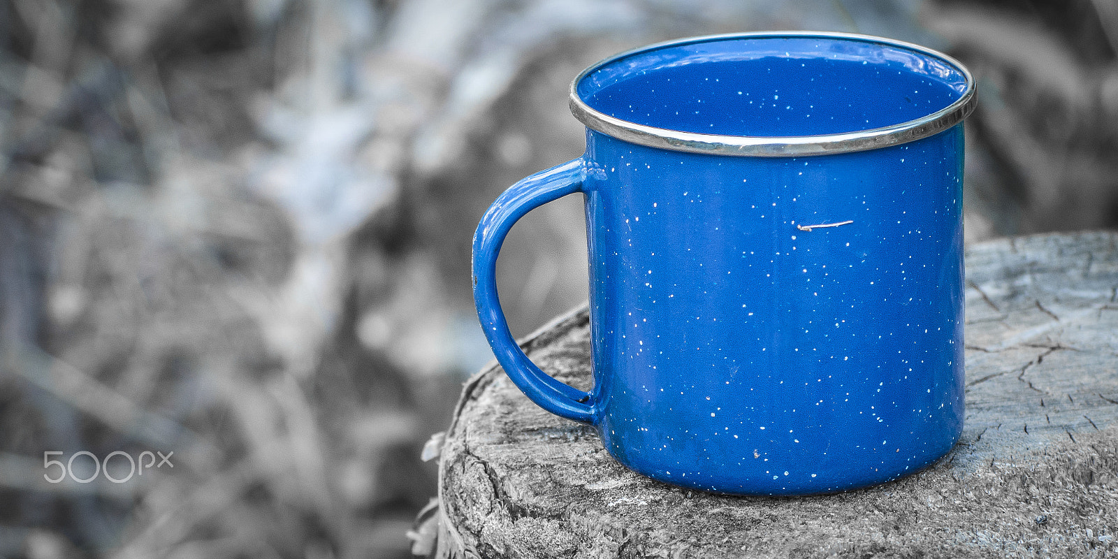 Nikon AF-S Nikkor 70-200mm F4G ED VR sample photo. Trusty tin cup photography