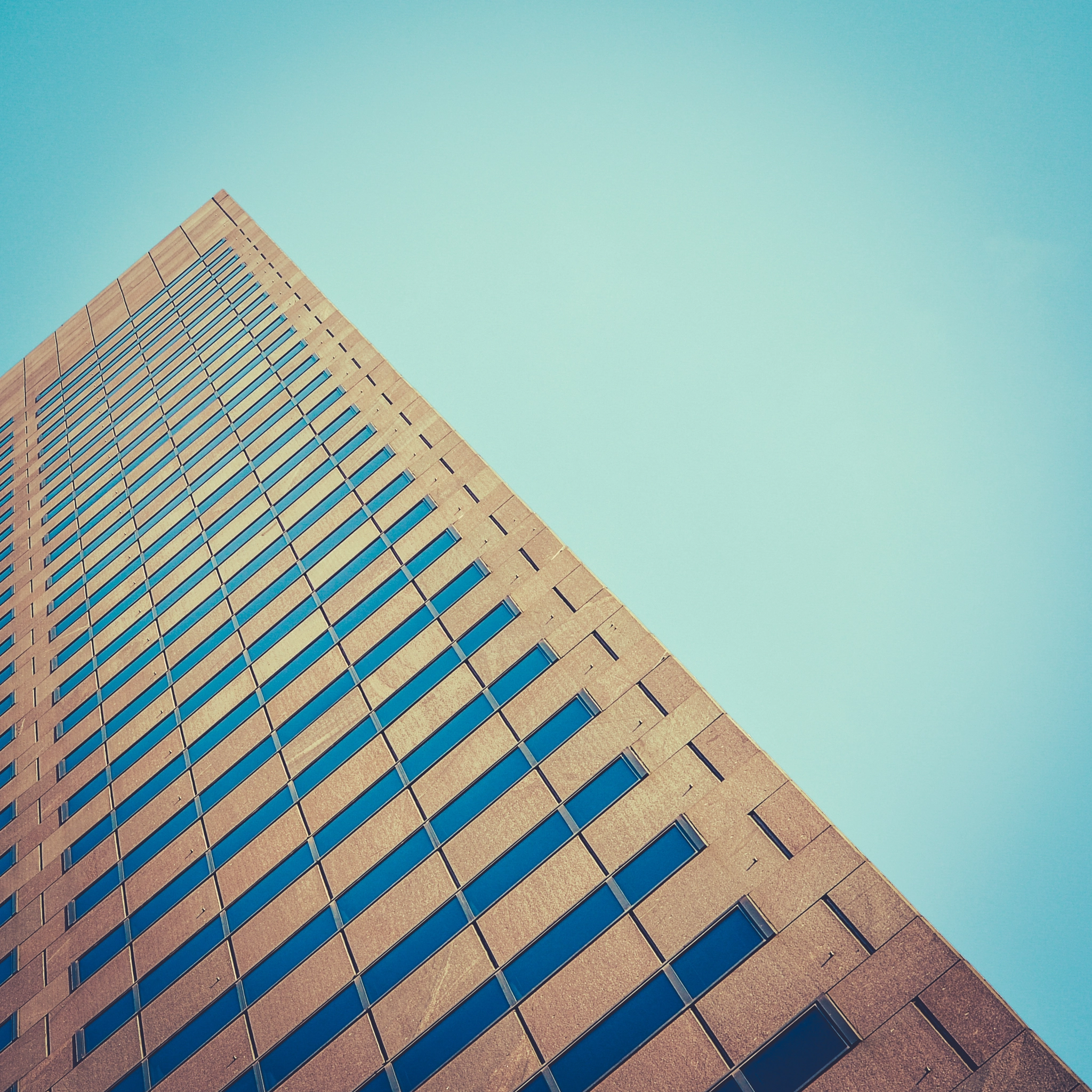 Diagonal Architecture Abstract