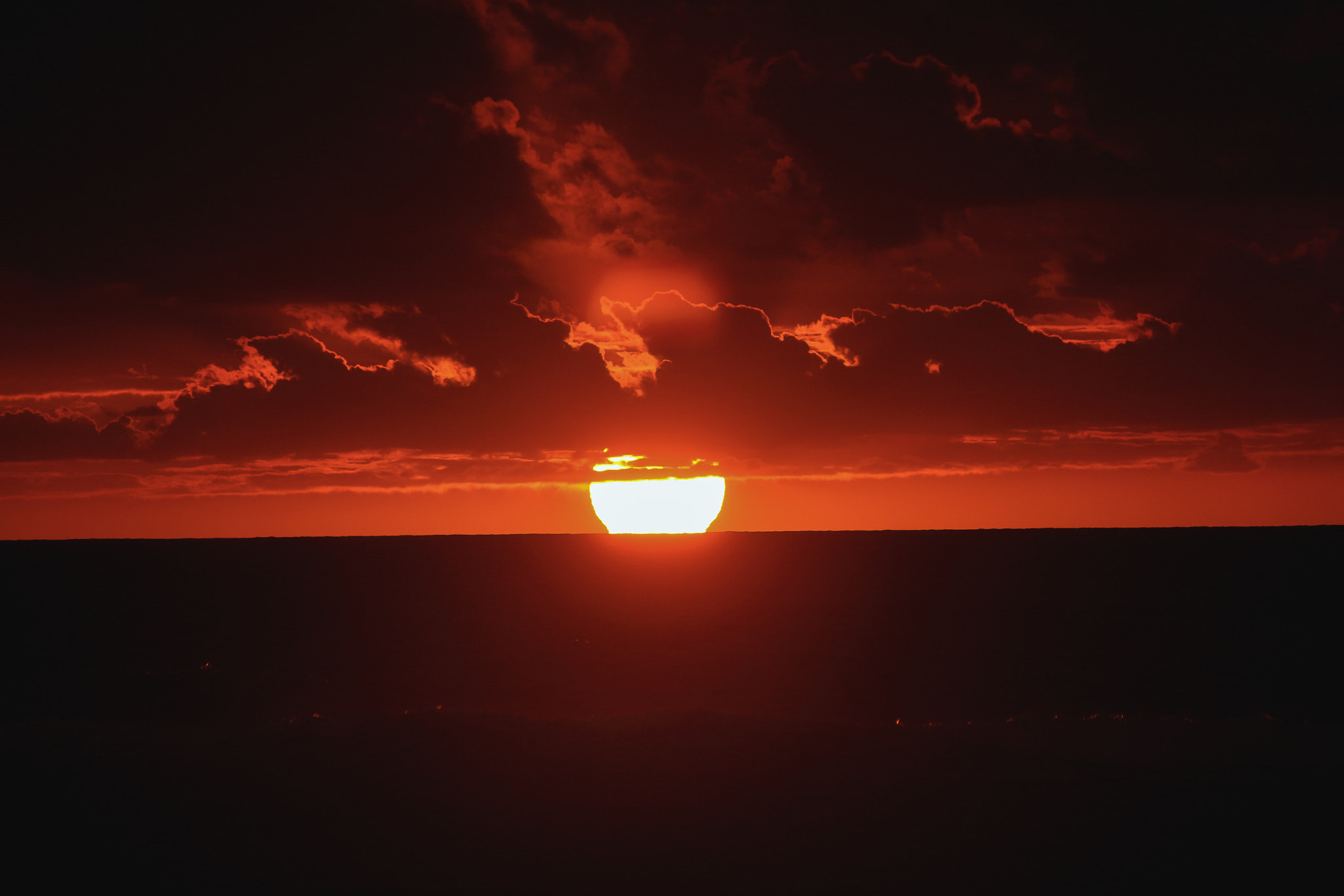 Canon EF-S 55-250mm F4-5.6 IS II sample photo. Best sunset in asilah city photography