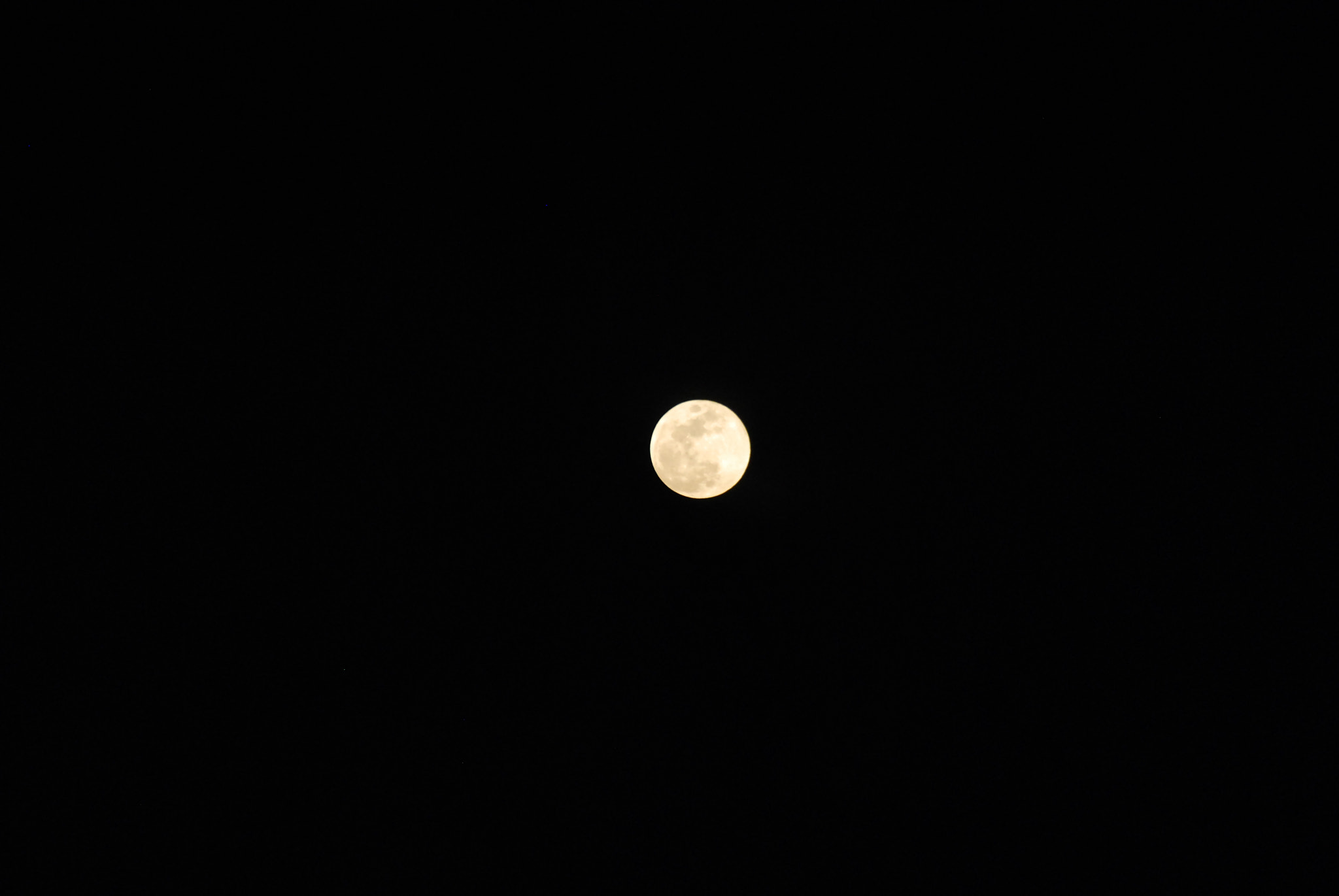 Nikon D60 sample photo. Moon photography