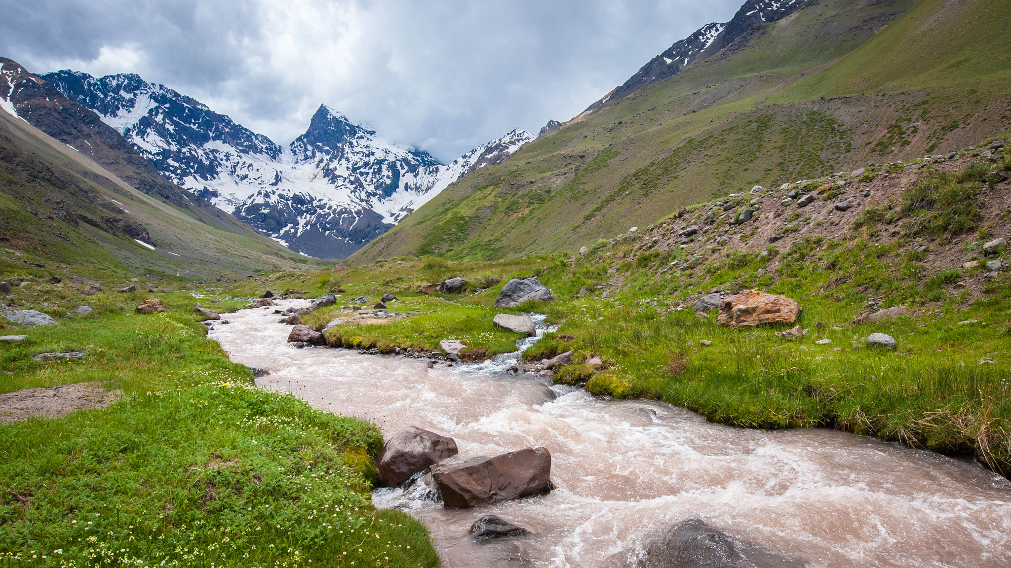 Nikon D700 sample photo. El morado, chile photography