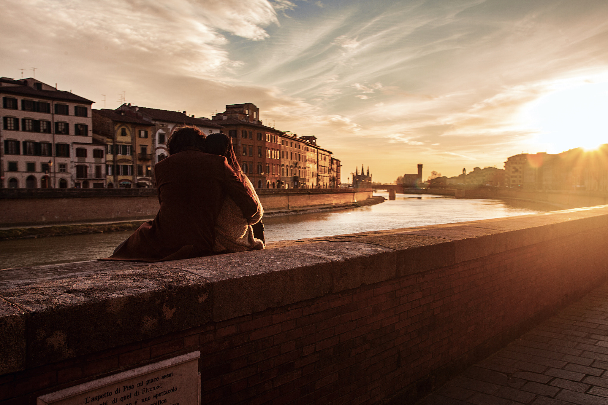 Canon EF 17-35mm f/2.8L sample photo. Love, pisa photography