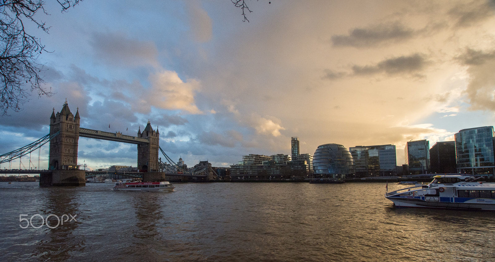 Nikon D7200 + Sigma 10-20mm F3.5 EX DC HSM sample photo. Tower bridge-thames river photography