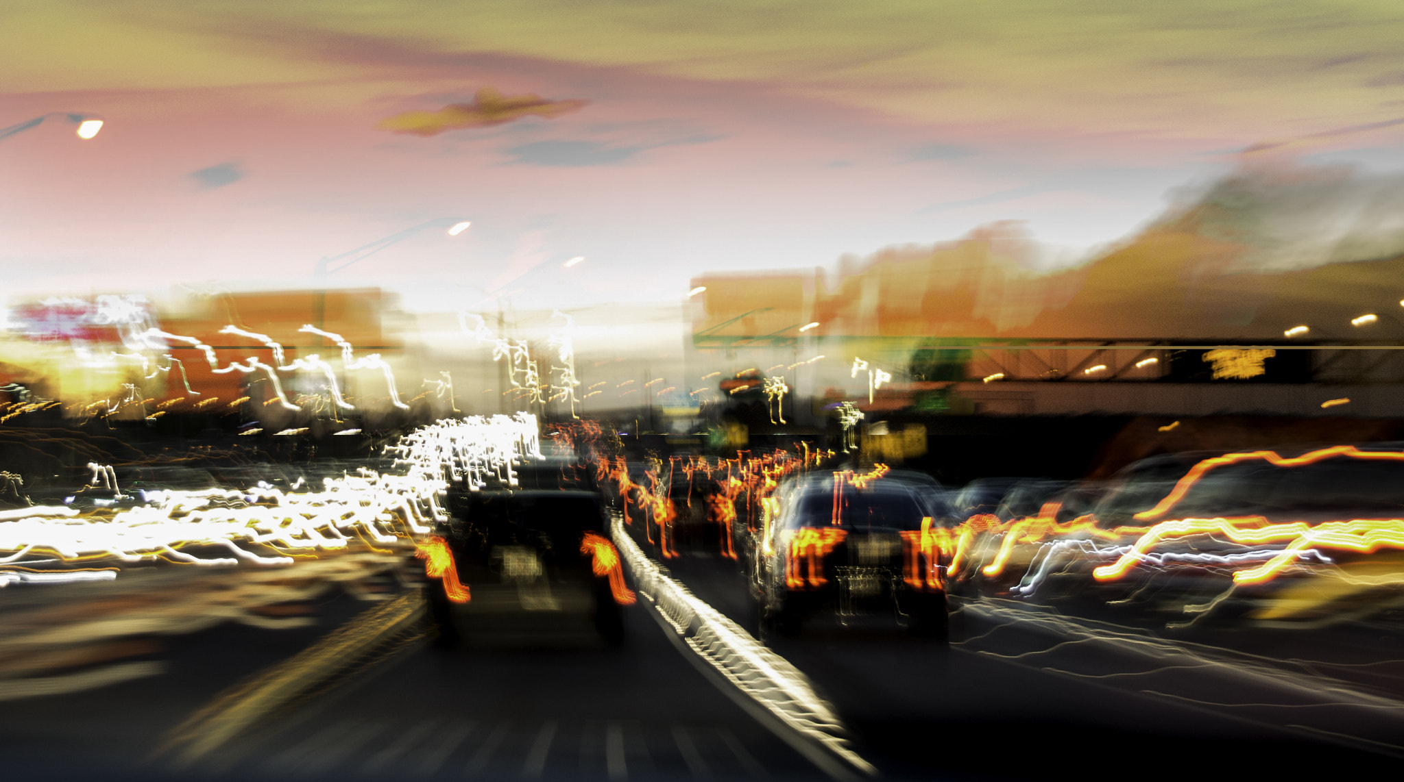 Sigma 18-250mm F3.5-6.3 DC OS HSM sample photo. Traffic photography