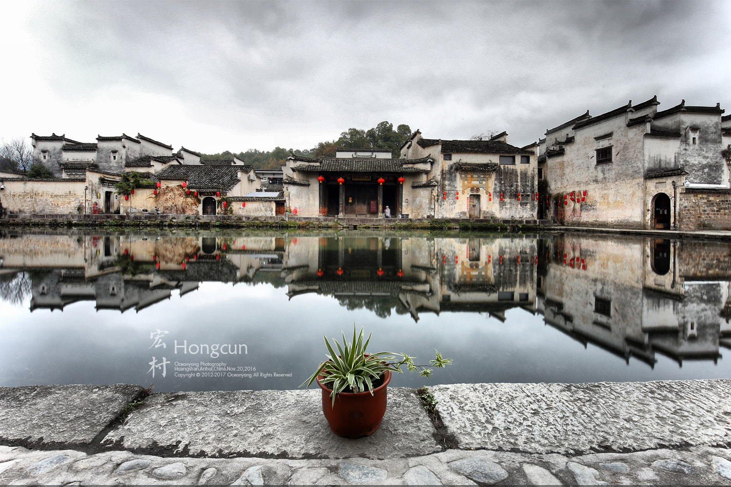 Canon EF 16-35mm F4L IS USM sample photo. Tranquility in the morning@hongcun photography