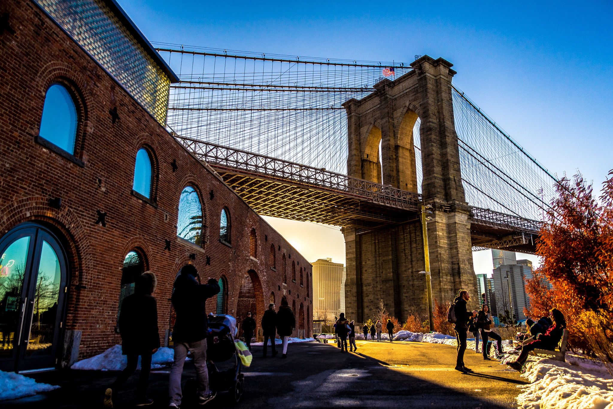 Canon EOS 60D sample photo. Walking under the bridge photography
