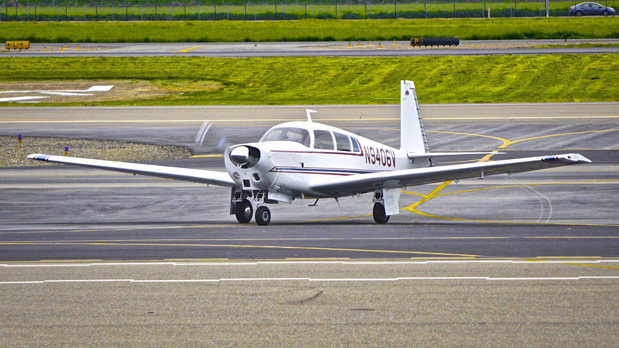 Sony FE 24-240mm F3.5-6.3 OSS sample photo. 1969 mooney m20c n9406v c/n 700034 at livermore airport in california. 2017. photography