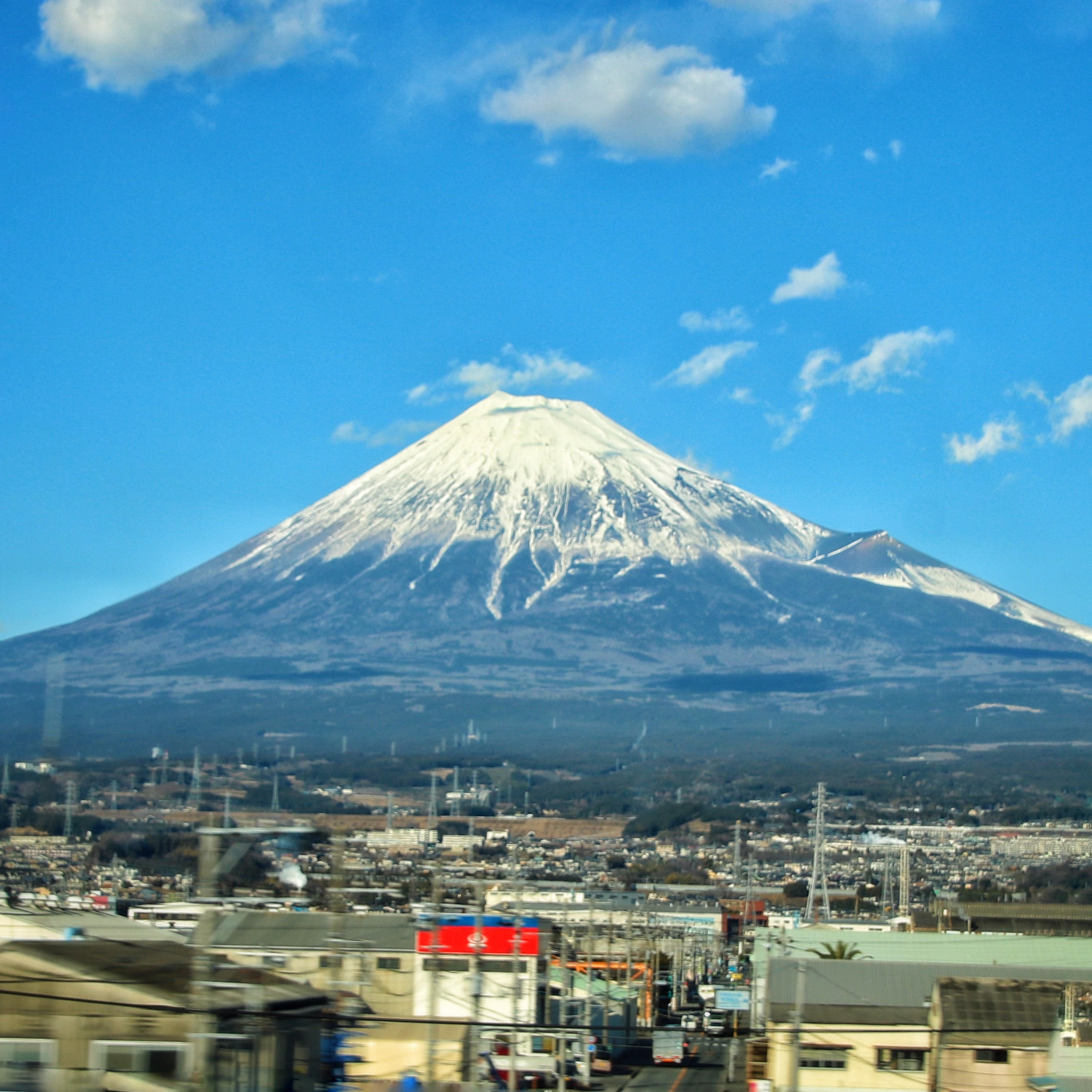 Canon EOS 760D (EOS Rebel T6s / EOS 8000D) sample photo. Mt.fuji window seat view via shinkansen photography