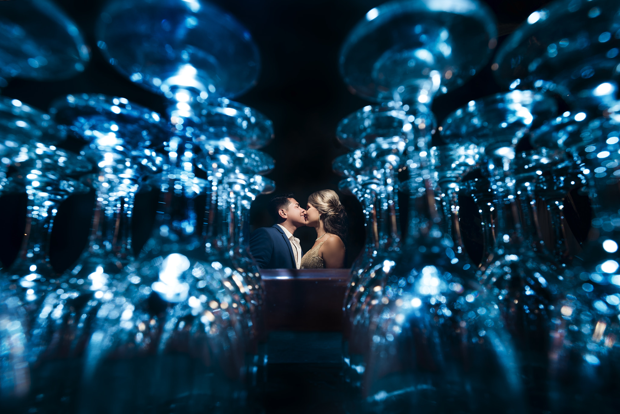 Nikon AF-S Nikkor 17-35mm F2.8D ED-IF sample photo. Cristal love photography