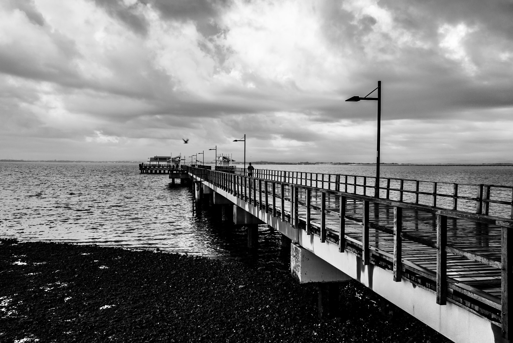 Canon EOS 40D + Canon EF-S 18-55mm F3.5-5.6 IS sample photo. Woody point jetty photography