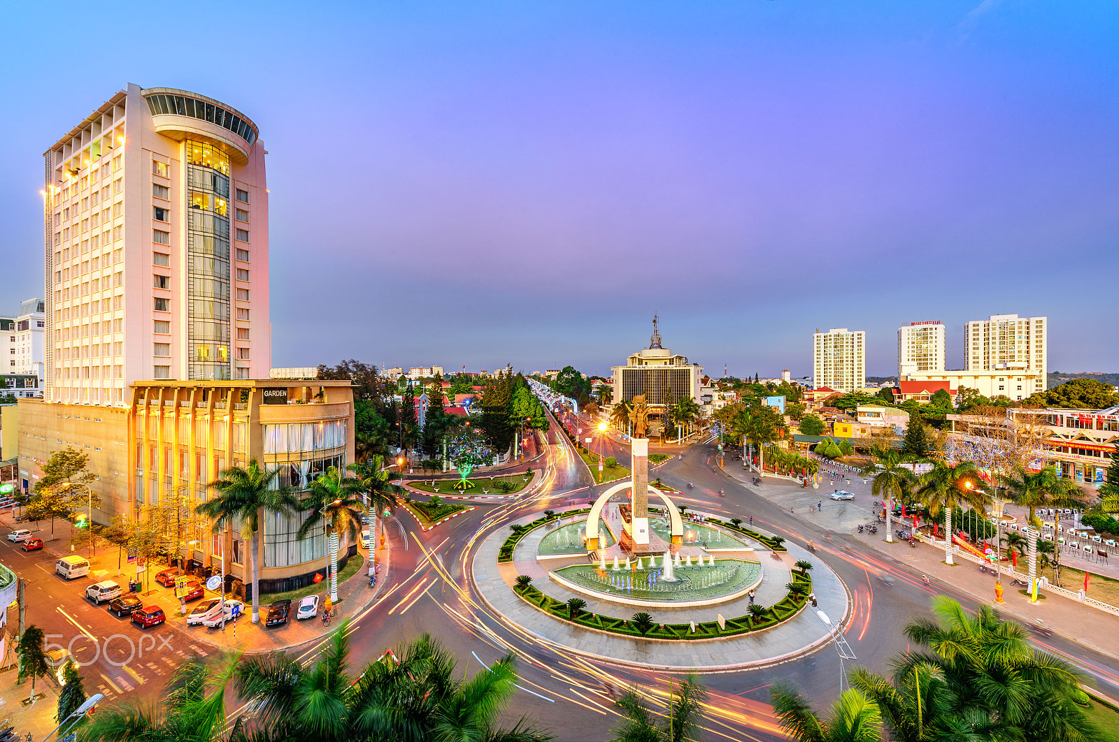 Nikon AF-S Nikkor 14-24mm F2.8G ED sample photo. Buon ma thuot (daklak) @ festival season photography