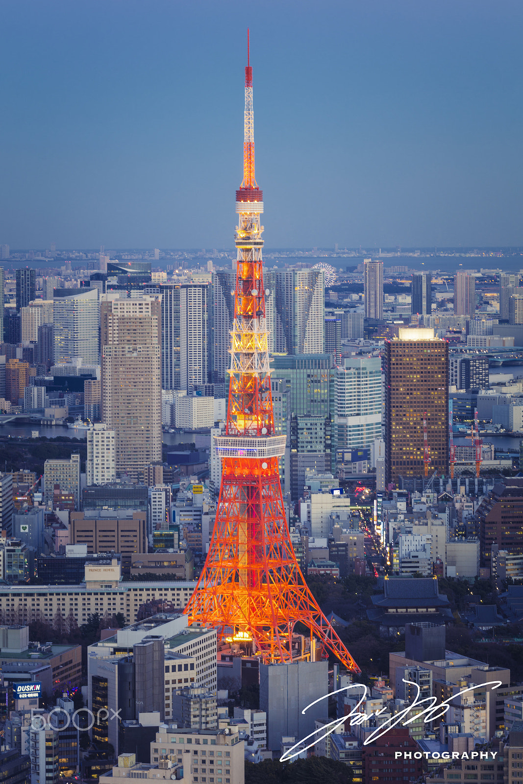 Canon EOS 5DS R + Canon EF 70-200mm F2.8L USM sample photo. Tokyo tower 2 photography