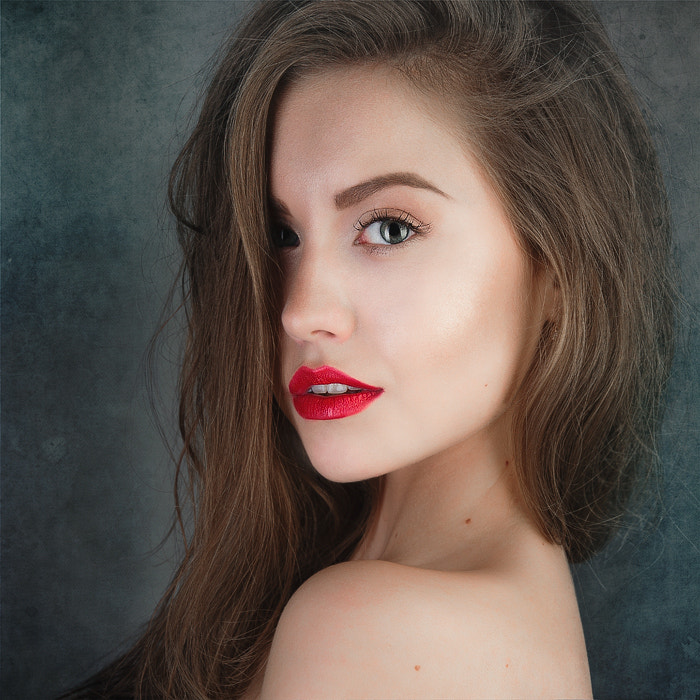 Canon EF 70-200mm F2.8L USM sample photo. Leila photography