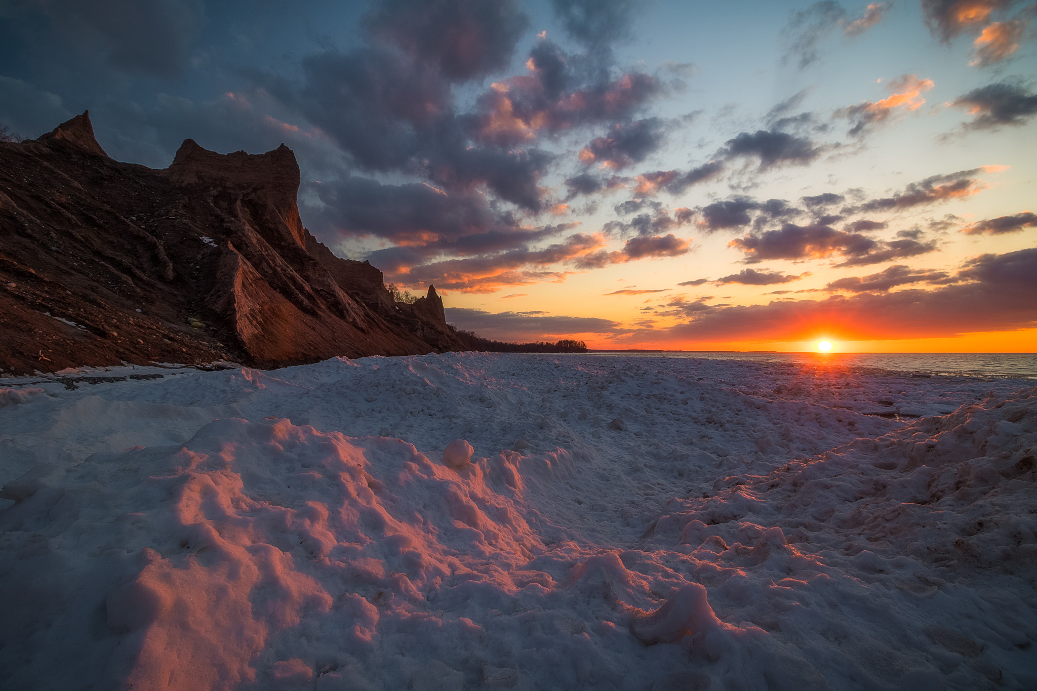 Canon EOS 760D (EOS Rebel T6s / EOS 8000D) sample photo. Chimney bluffs photography