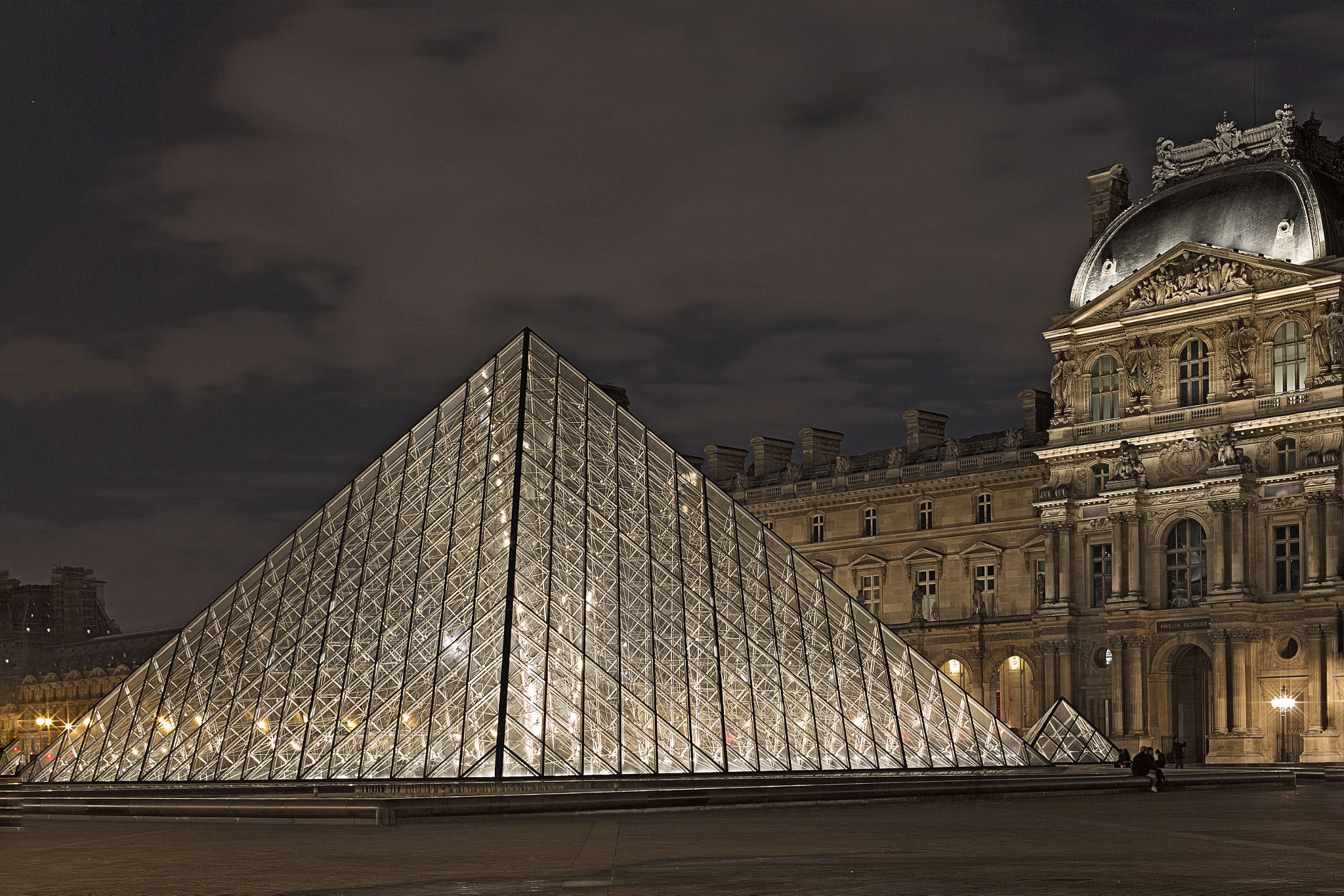 Canon EOS-1D X sample photo. Louvre photography