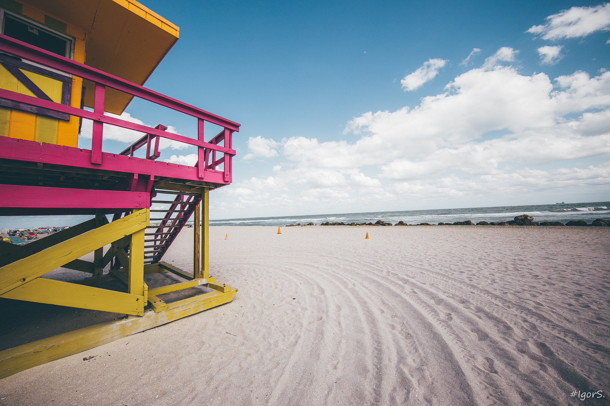 Canon EF 11-24mm F4L USM sample photo. *** photography