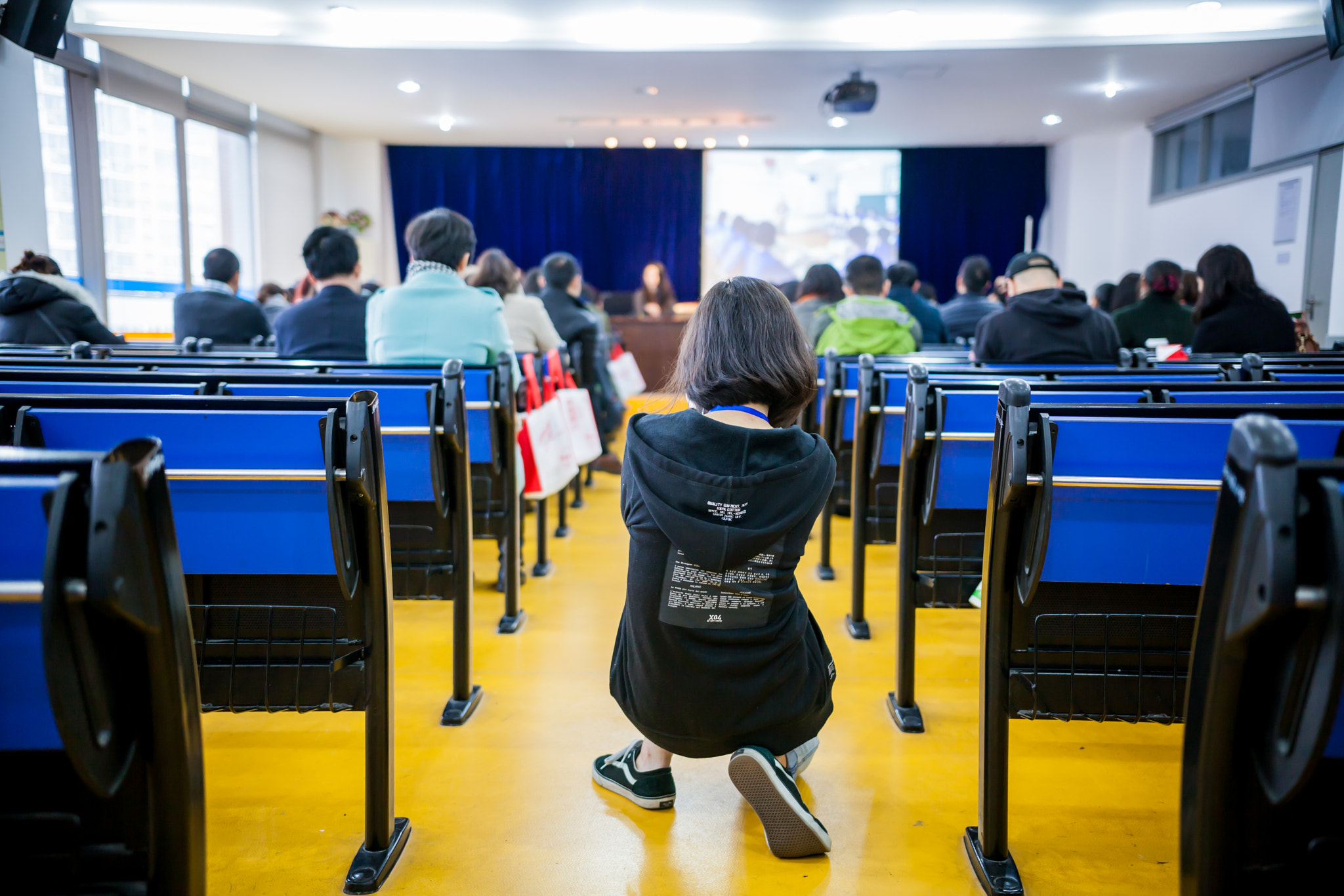 Canon EOS 5D Mark II + Sigma 18-35mm f/1.8 DC HSM sample photo. Shanghai - vanessa photography