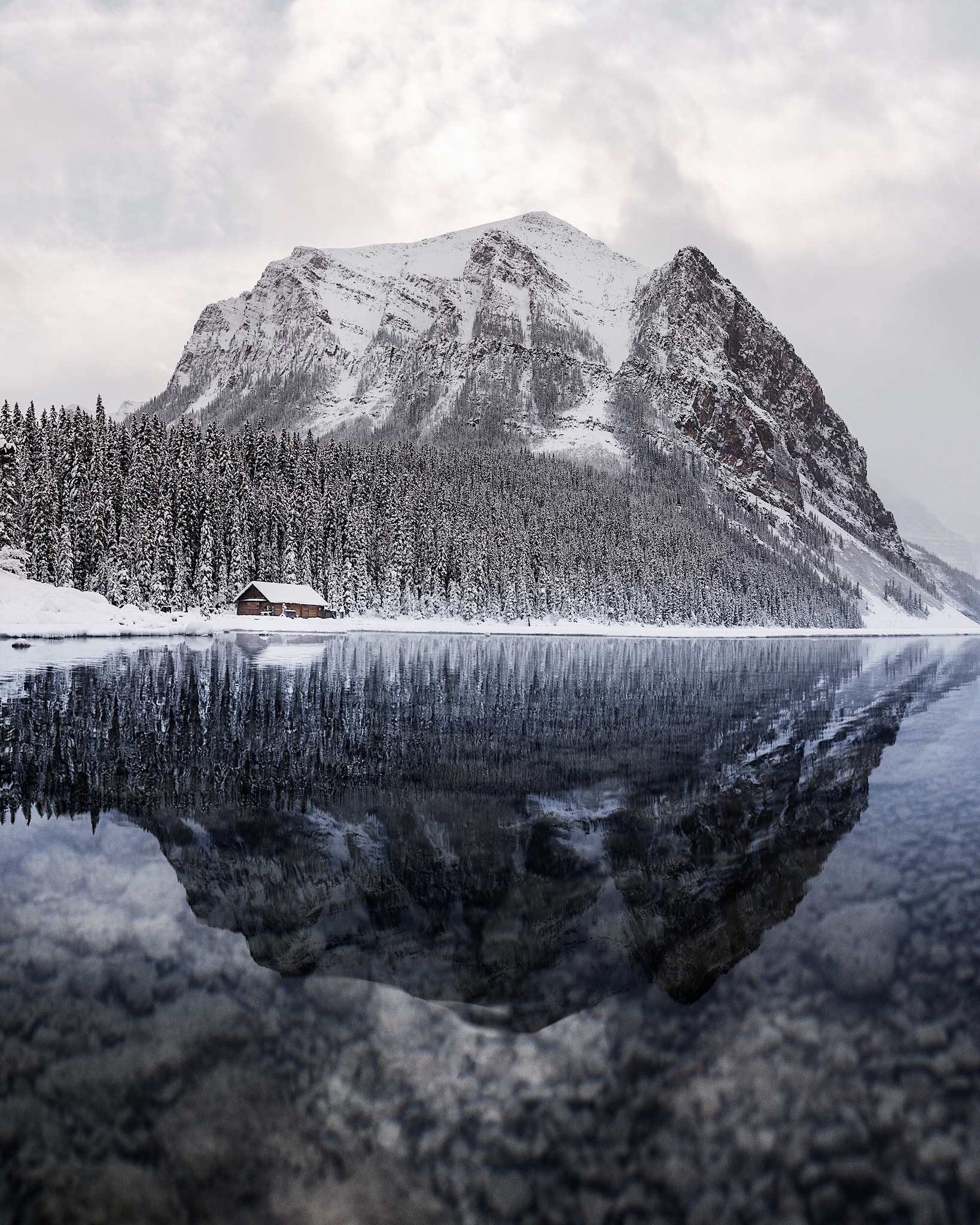 Nikon D4 + Nikon AF-S Nikkor 20mm F1.8G ED sample photo. Lake louise. banff. alberta. this saturday, march  ... photography