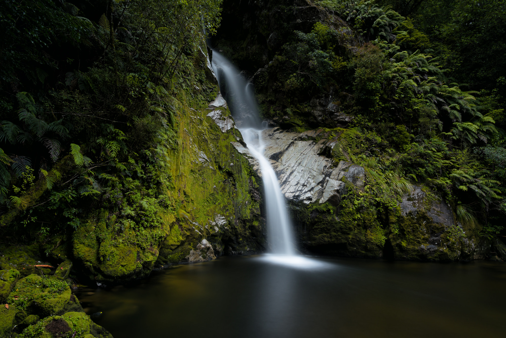 Nikon D800 + Nikon AF-S Nikkor 20mm F1.8G ED sample photo. Falls in nz photography