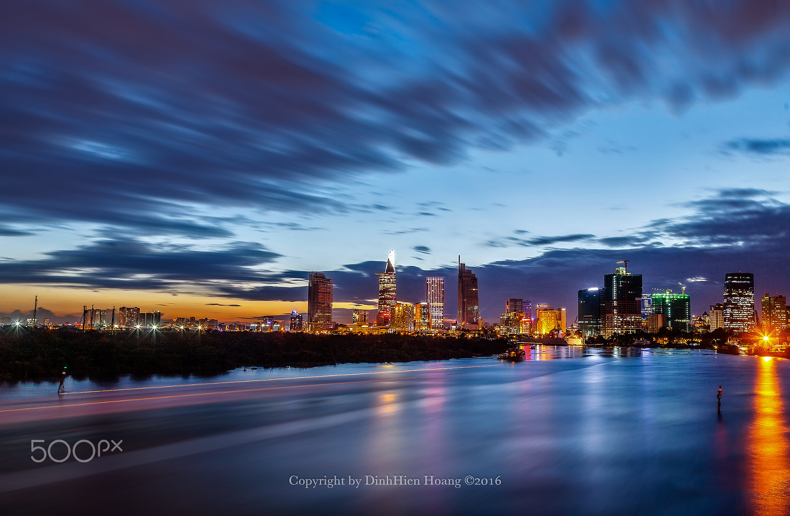 Canon EOS 5D + Canon EF 24-105mm F4L IS USM sample photo. Twilight photography