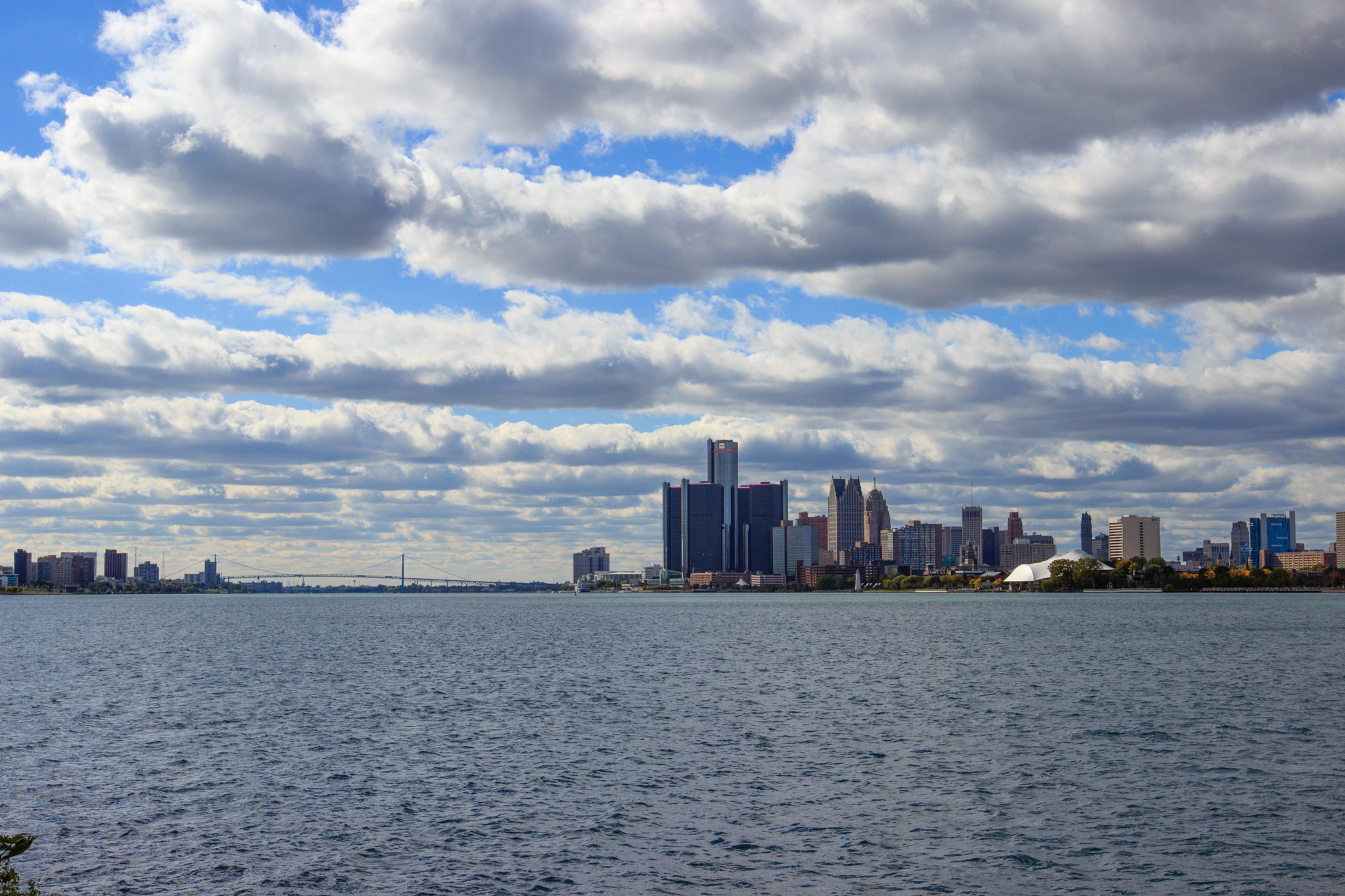 Canon EF 16-35mm F2.8L II USM sample photo. Detroit downtown photography